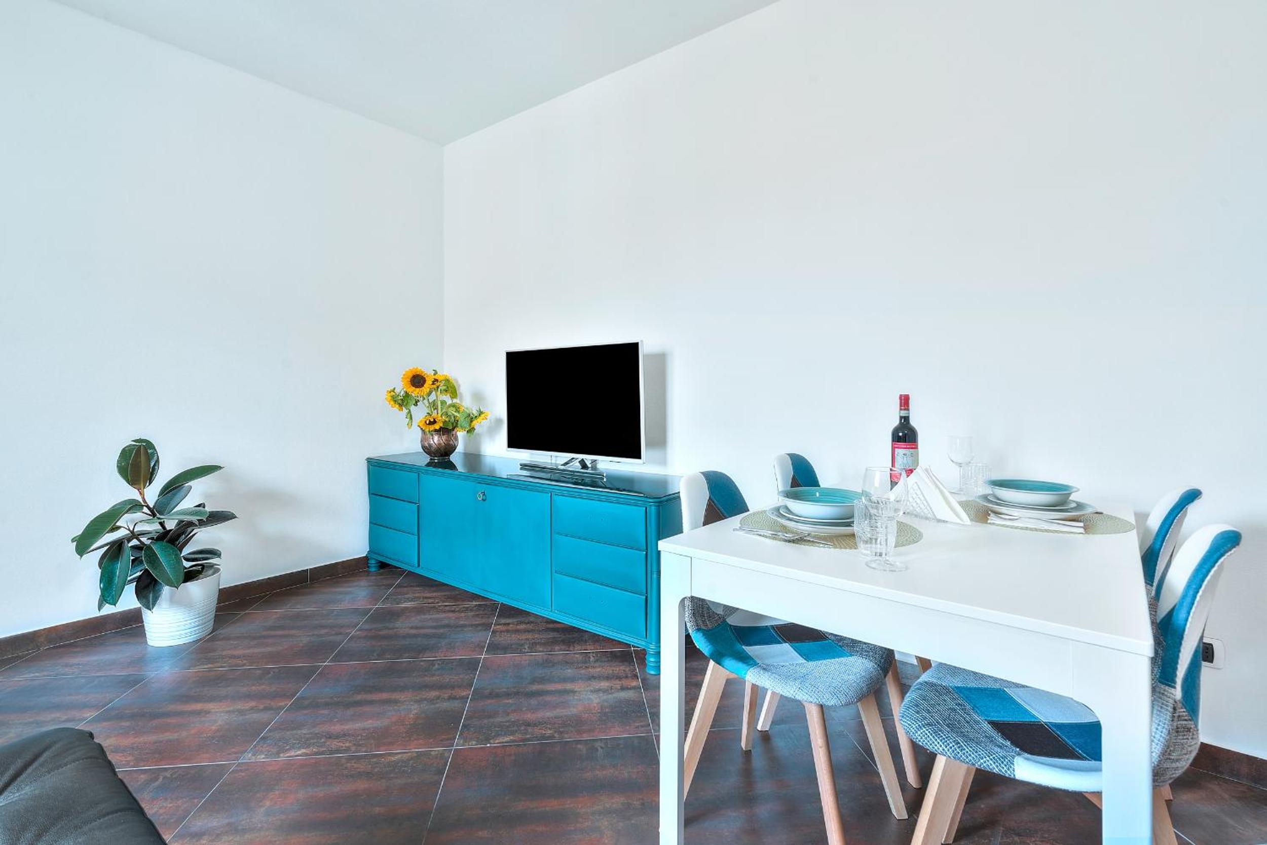 FLORENCE GIANNOTTI HOME