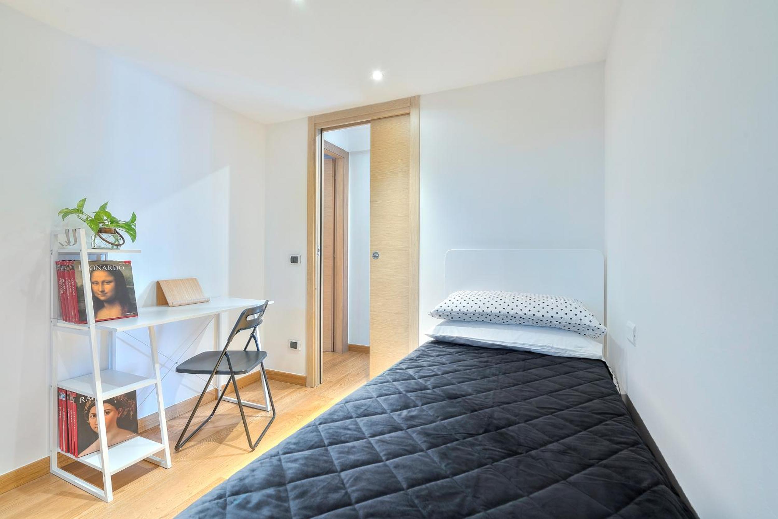 FLORENCE GIANNOTTI HOME