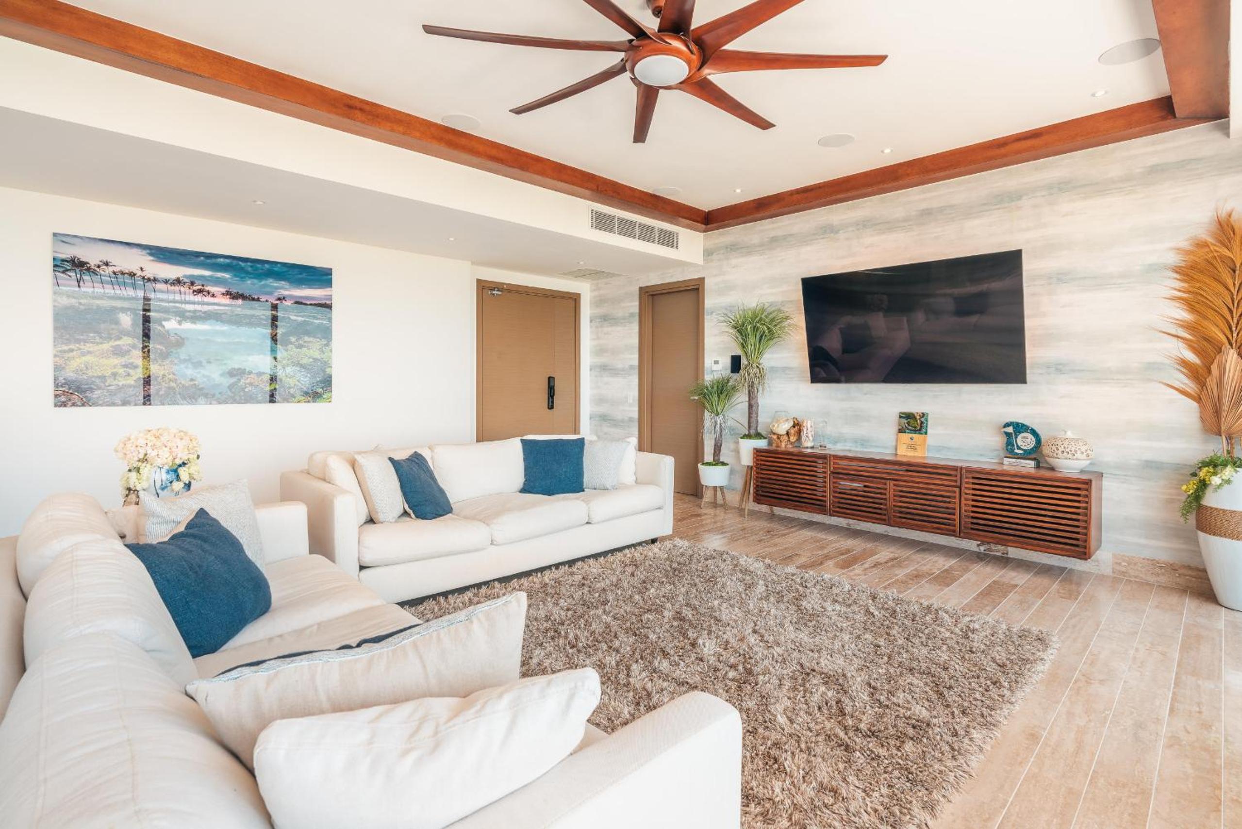 Incredible Penthouse in exclusive tower in CapCana