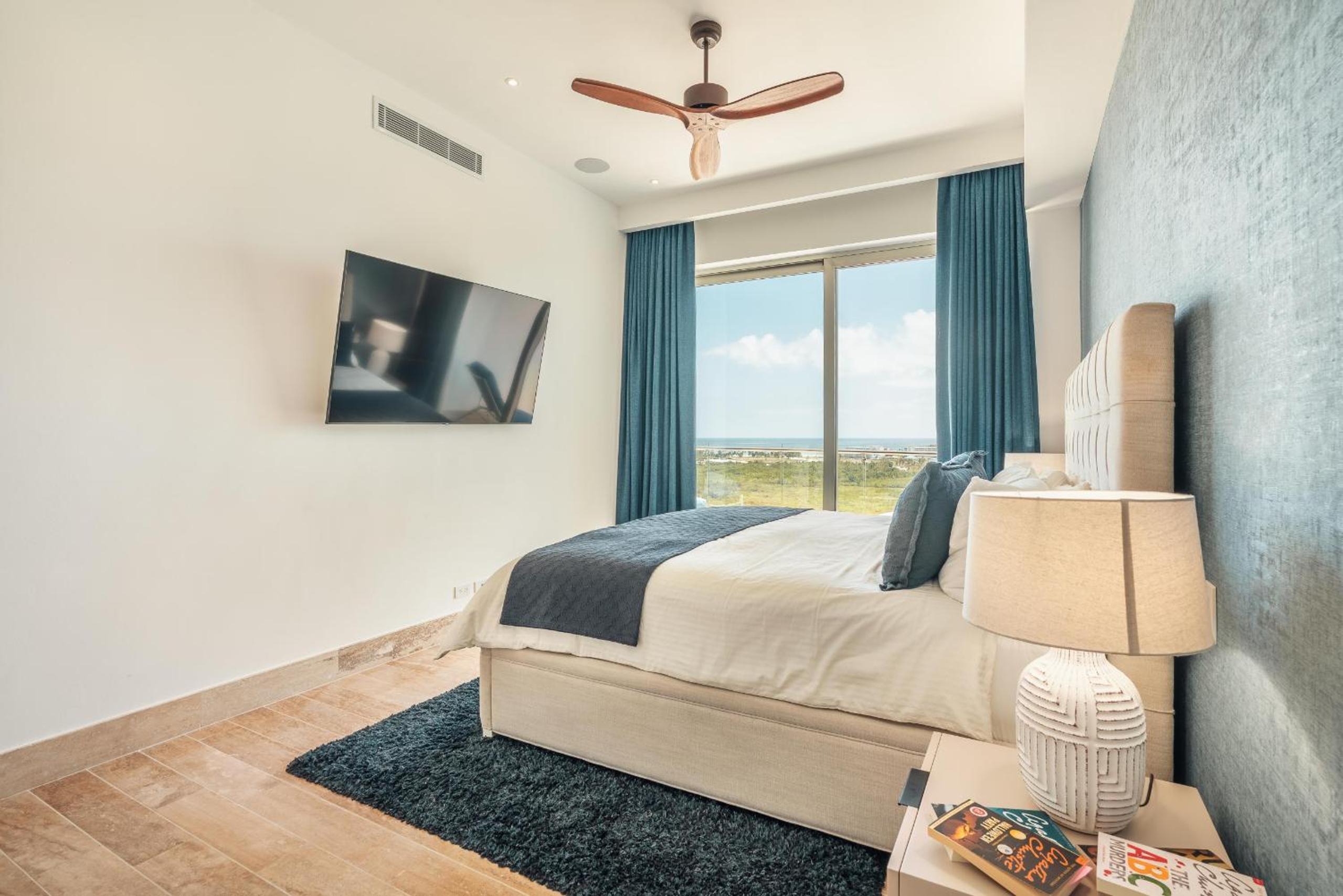 Incredible Penthouse in exclusive tower in CapCana