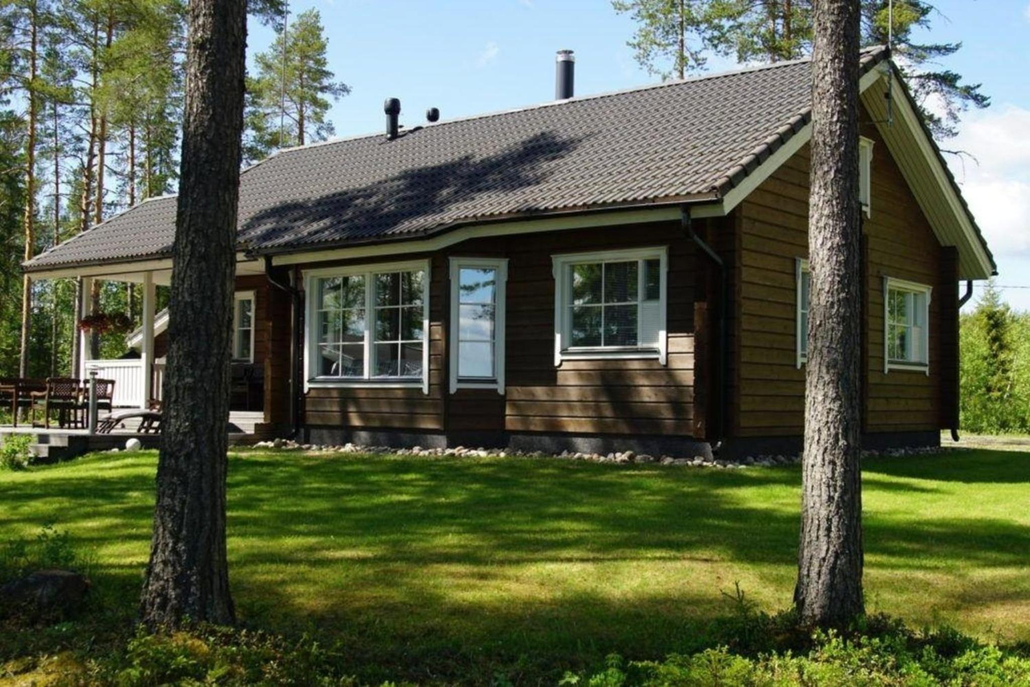 Ferienvilla mit Sauna und Garten am See