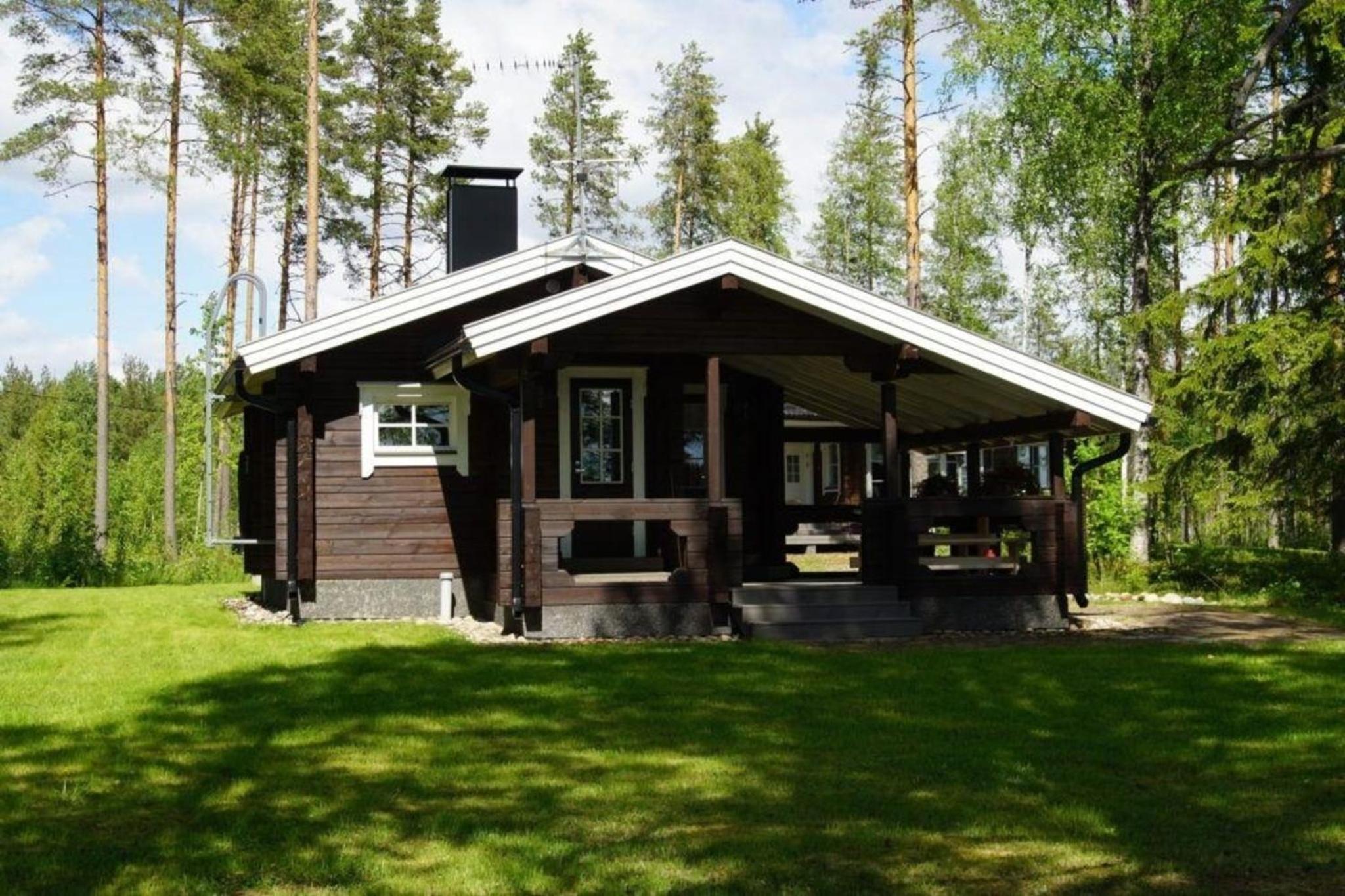 Ferienvilla mit Sauna und Garten am See