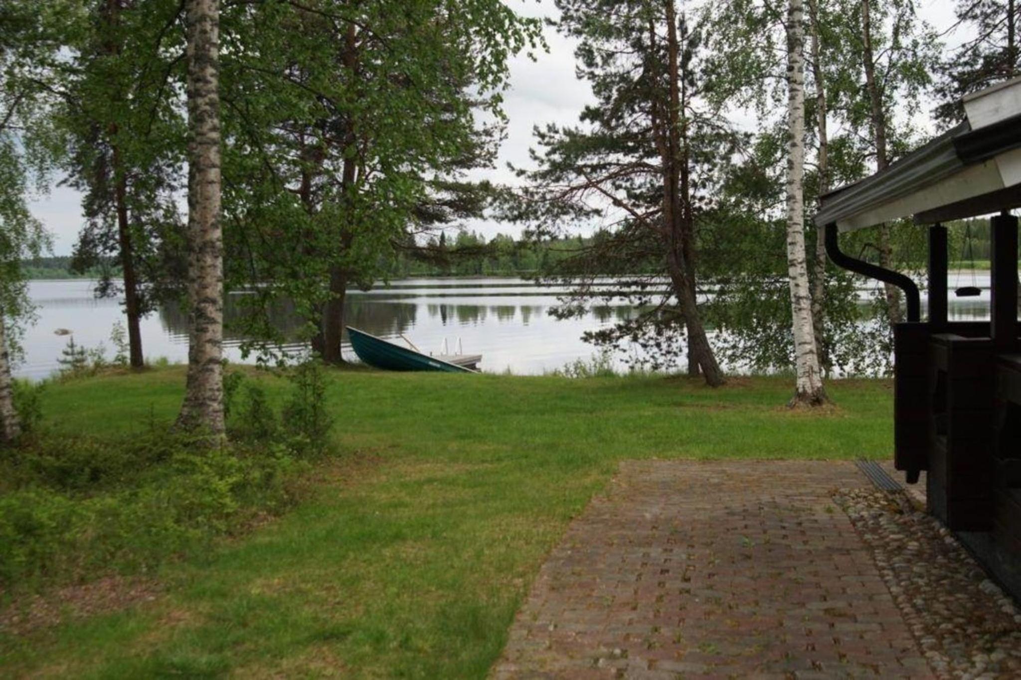Ferienvilla mit Sauna und Garten am See