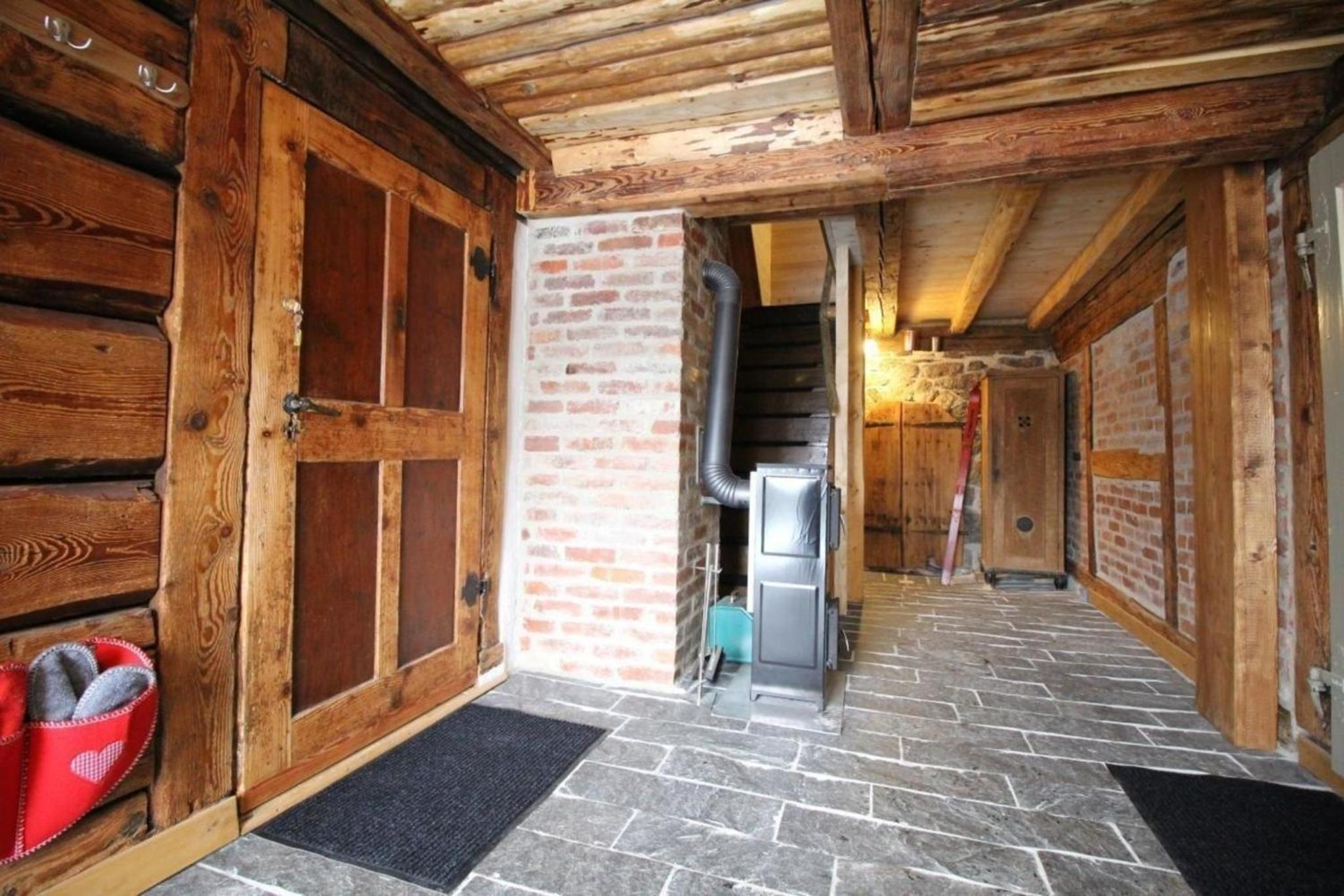 Appartement in Klingenthal mit Terrasse, Garten und Grill
