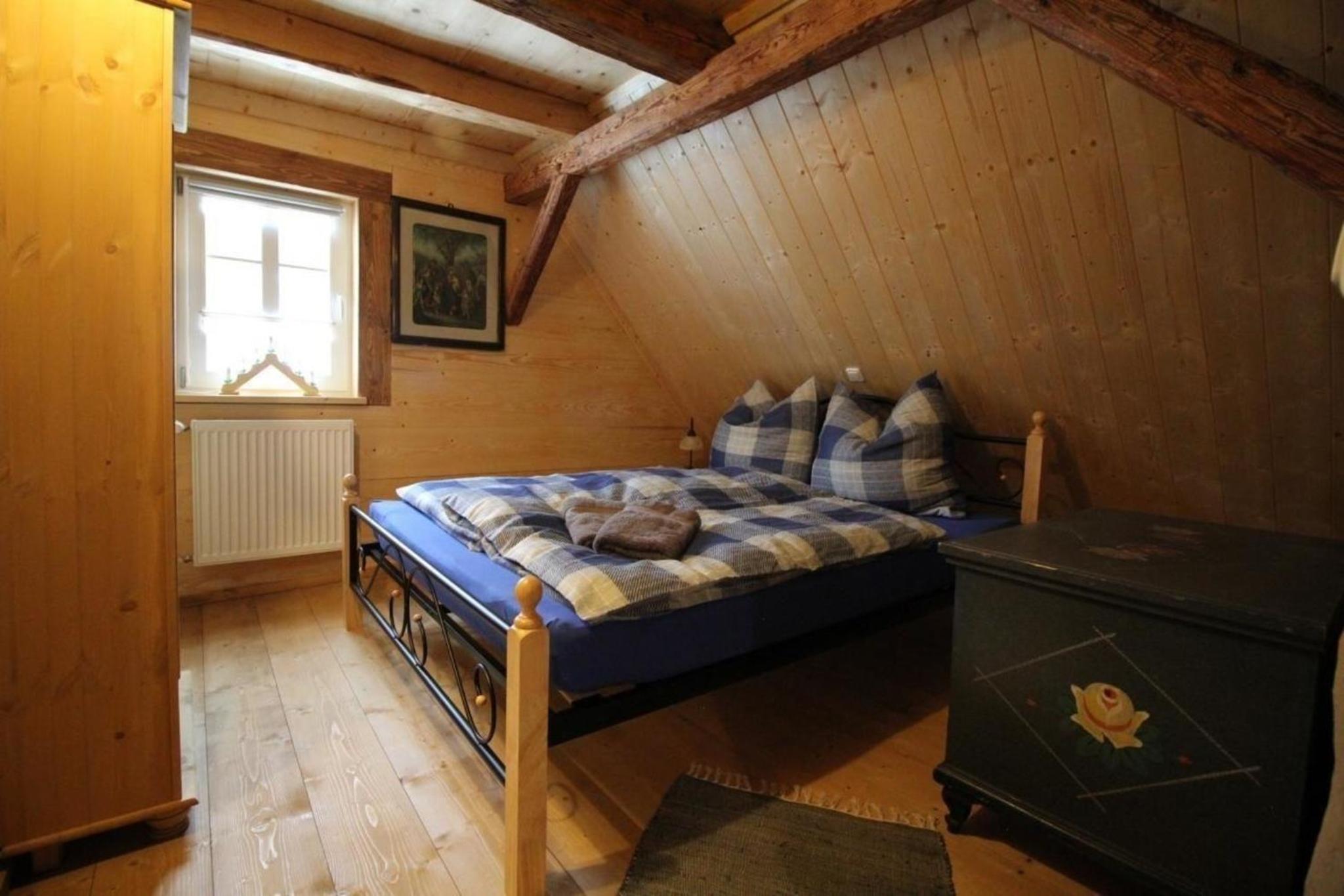 Appartement in Klingenthal mit Terrasse, Garten und Grill
