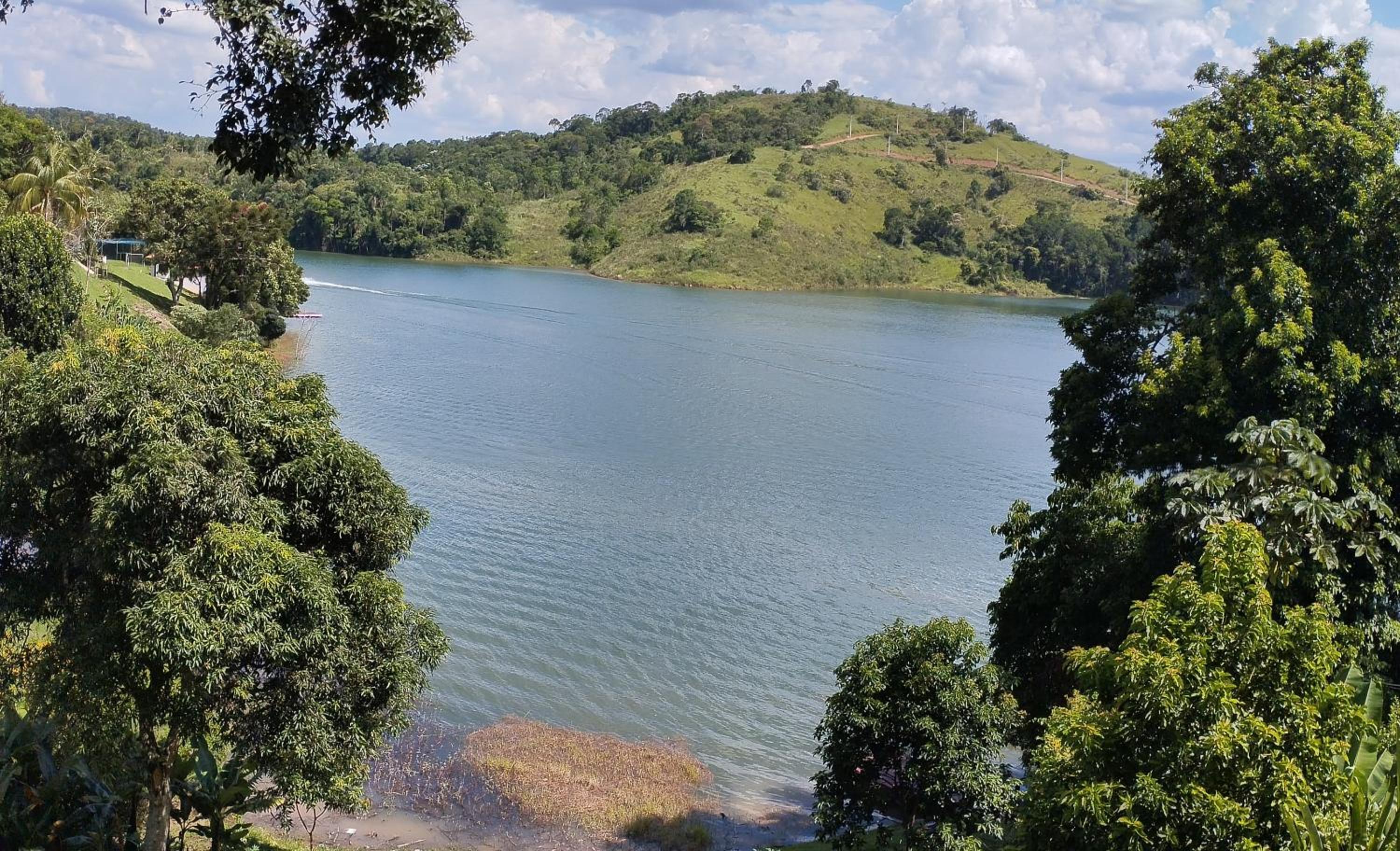 Chacara Igarata pe na Agua
