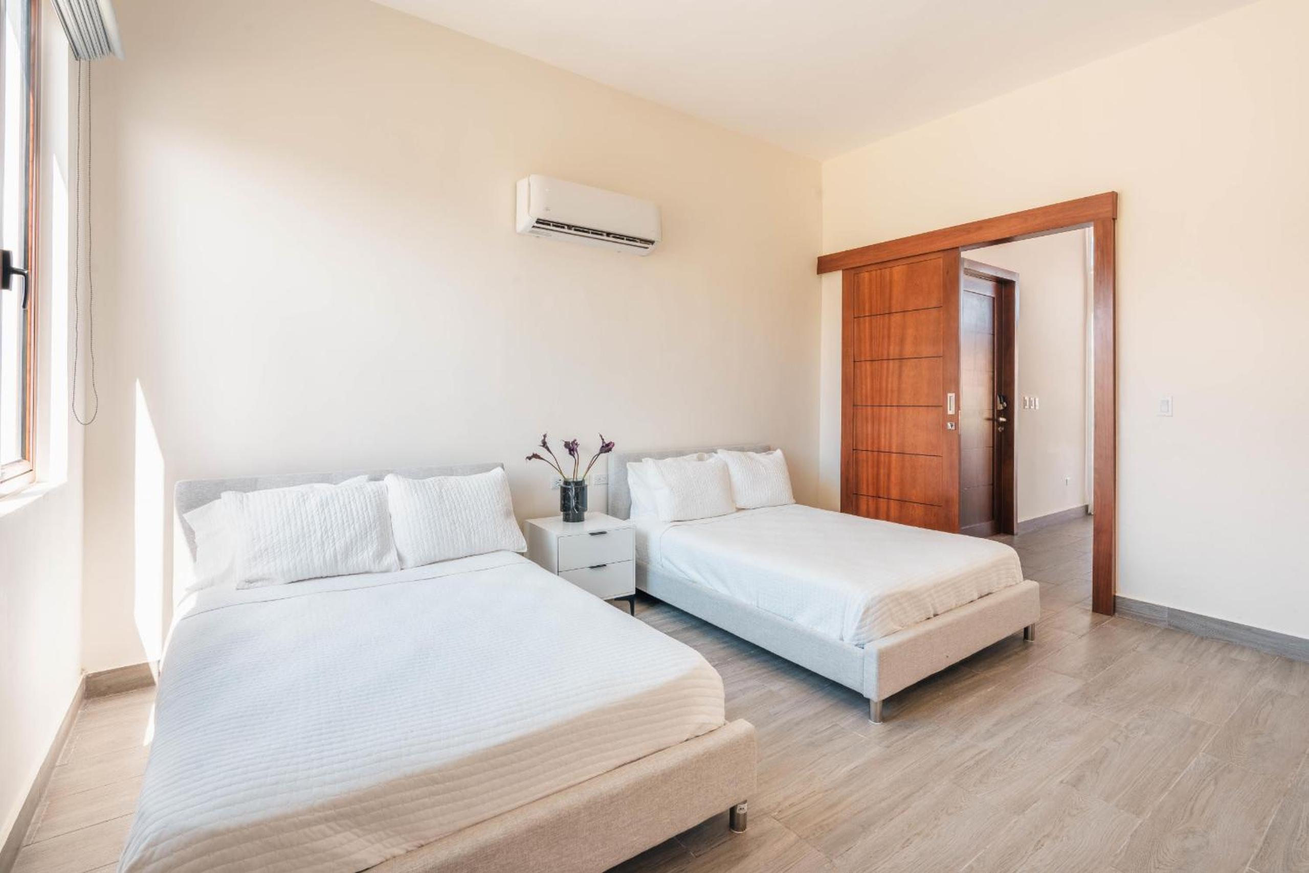 Tropical villa with picuzzi at Green Village BCA