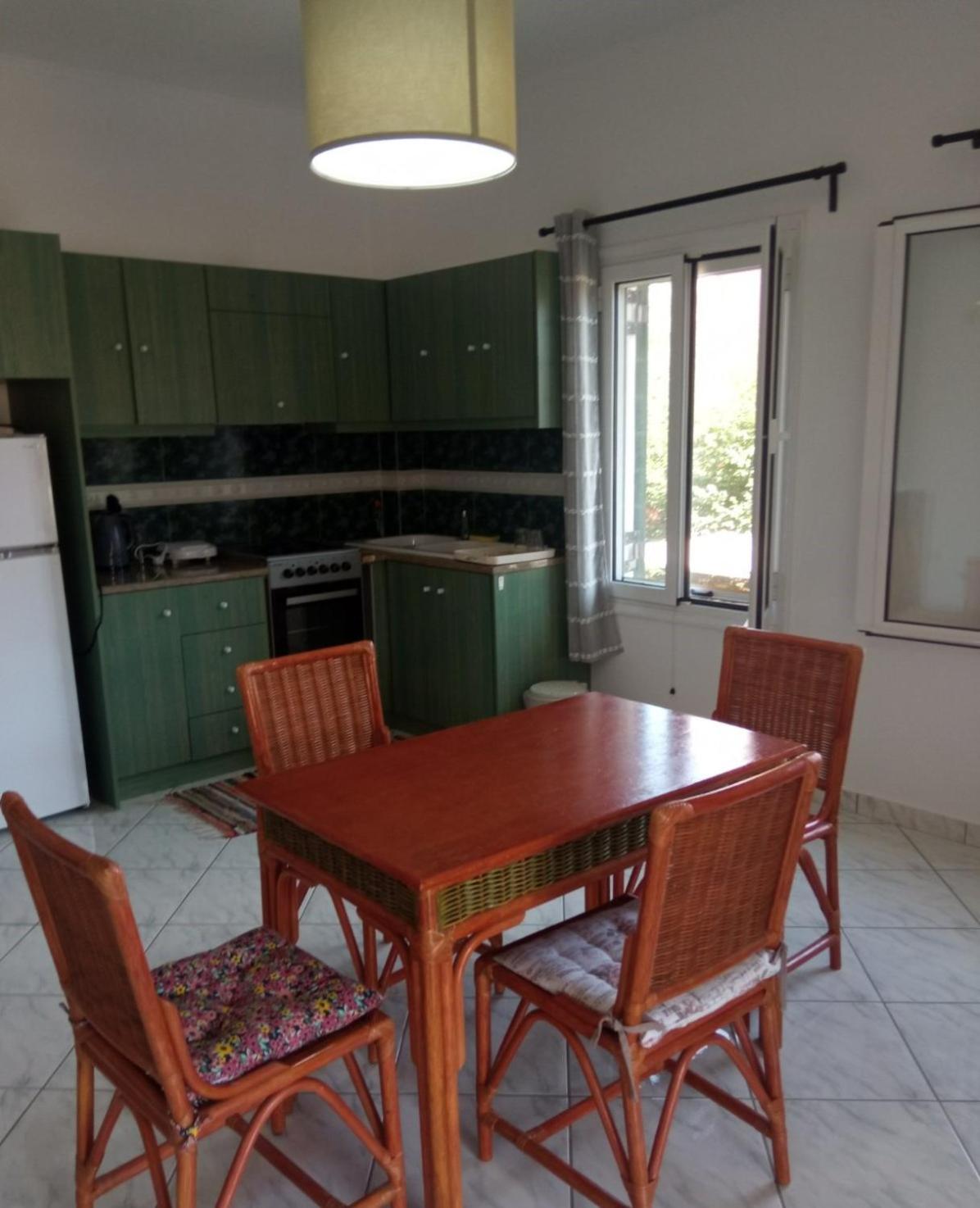 Marilena Apartments Plataria