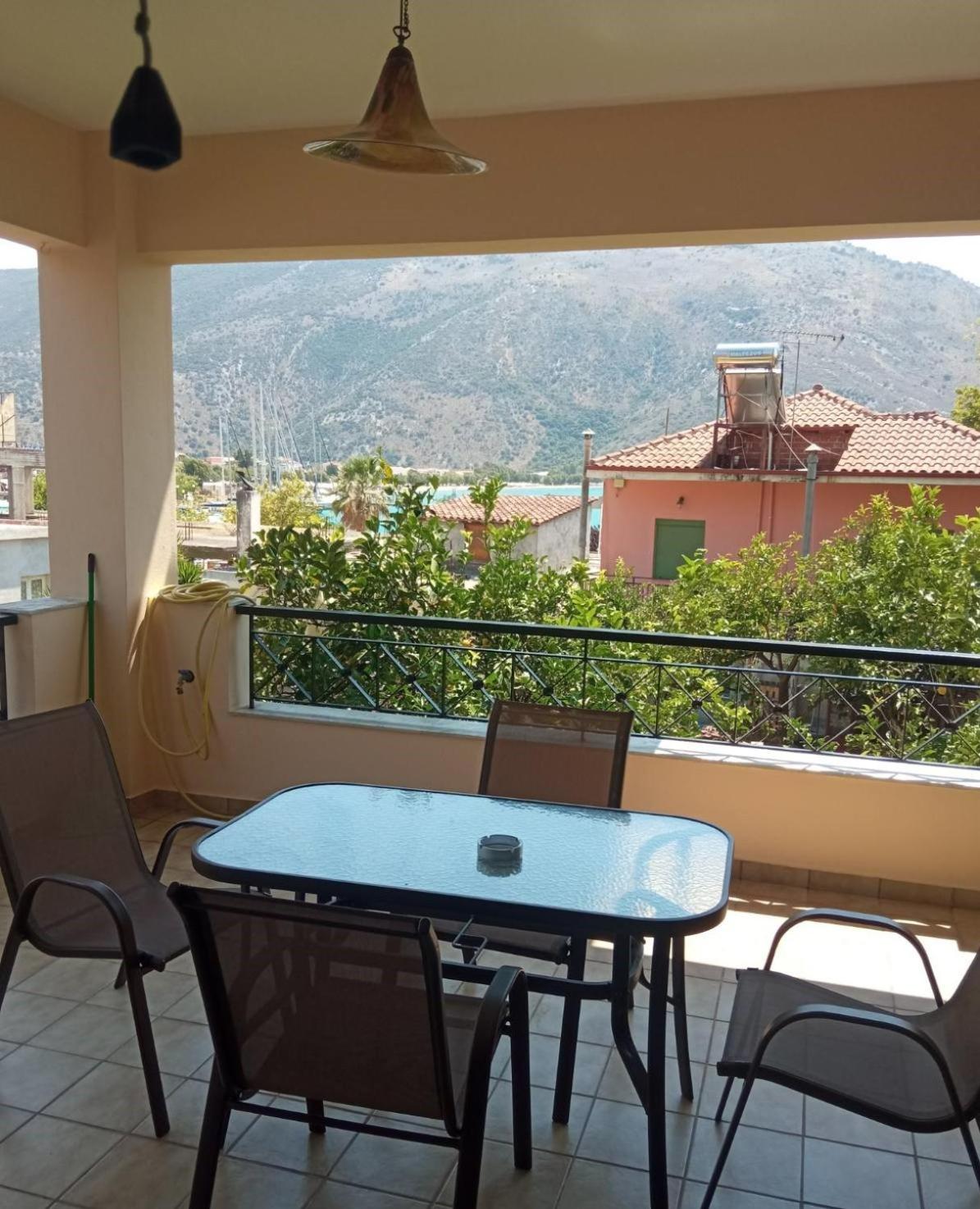 Marilena Apartments Plataria