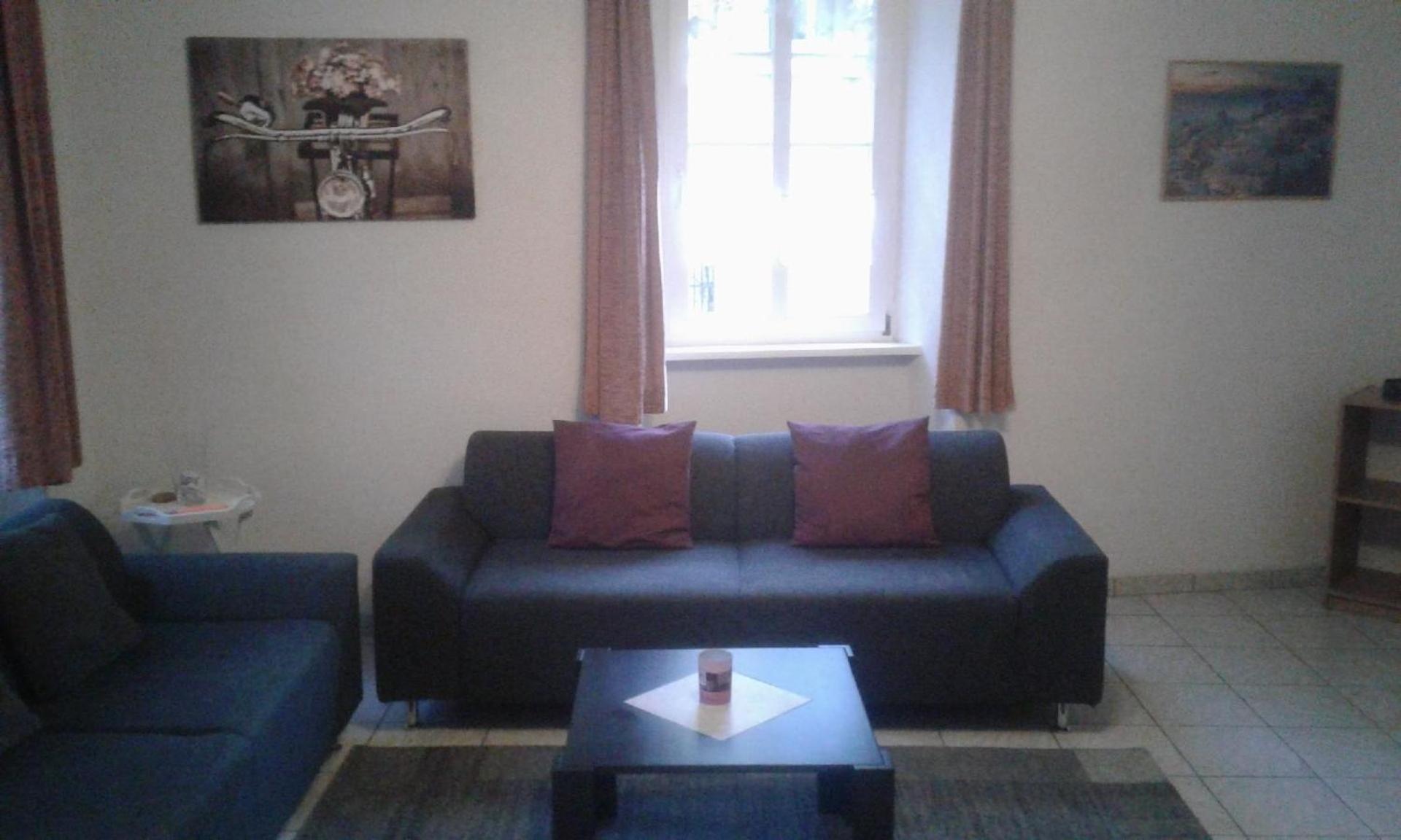Ferienwohnung Mit Garten Und Parkplatz