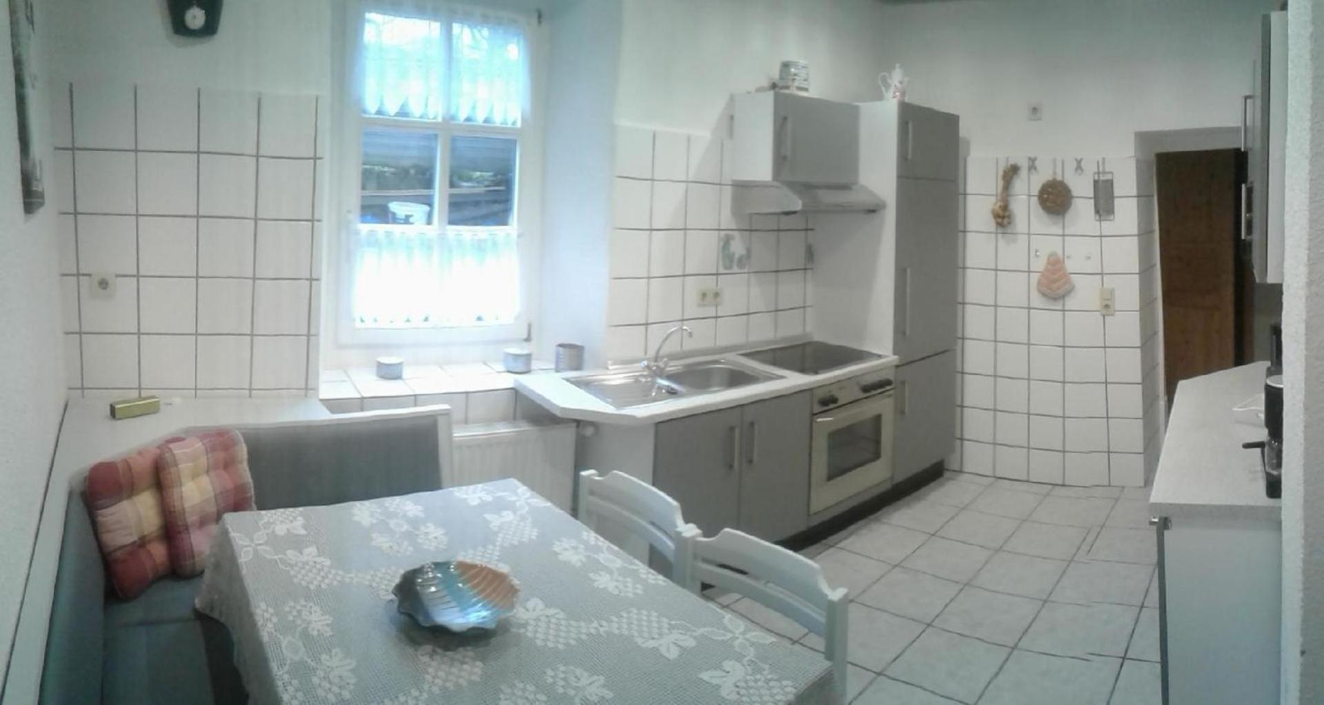 Ferienwohnung Mit Garten Und Parkplatz