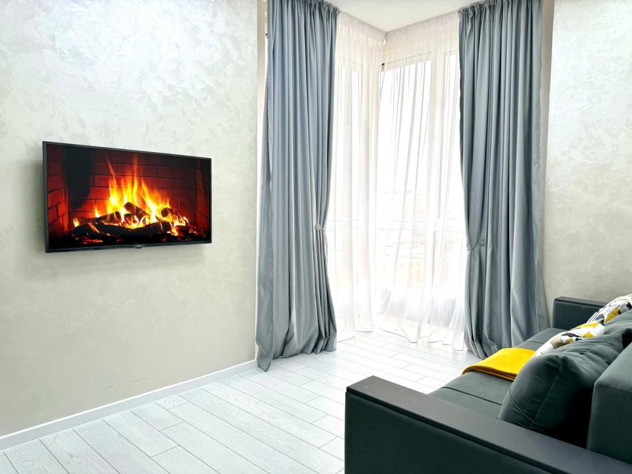 Cozy 2 bedroom apartment EASY rent