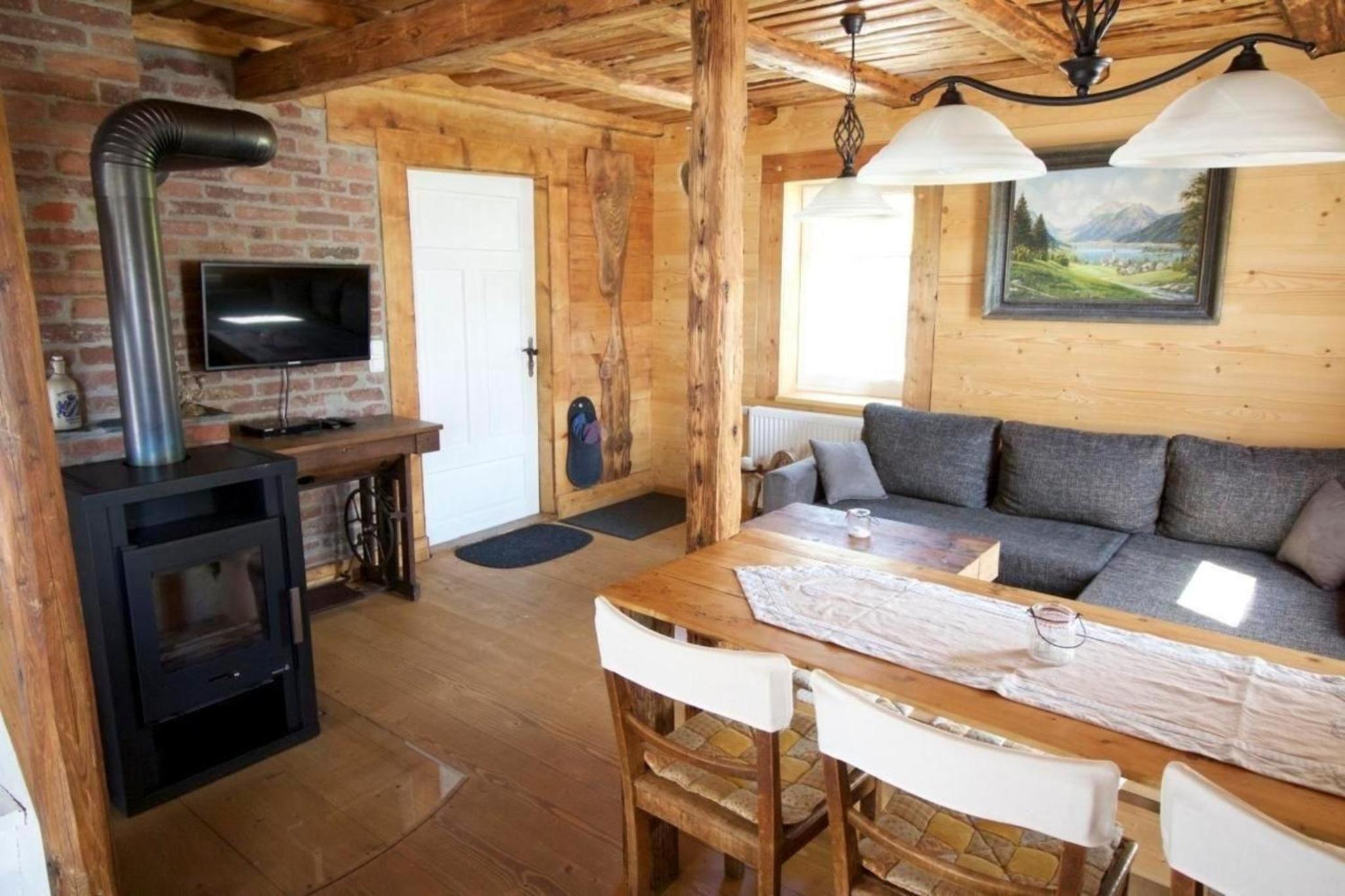 Wohnung in Klingenthal mit Terrasse, Garten und Grill