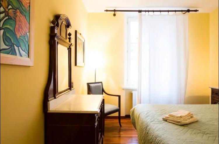 Cozy room in Palazzo Magnalbò view 3