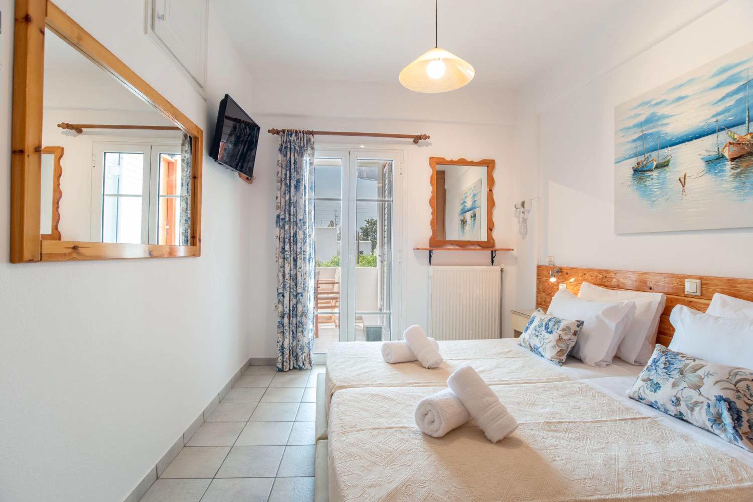 Photo 24