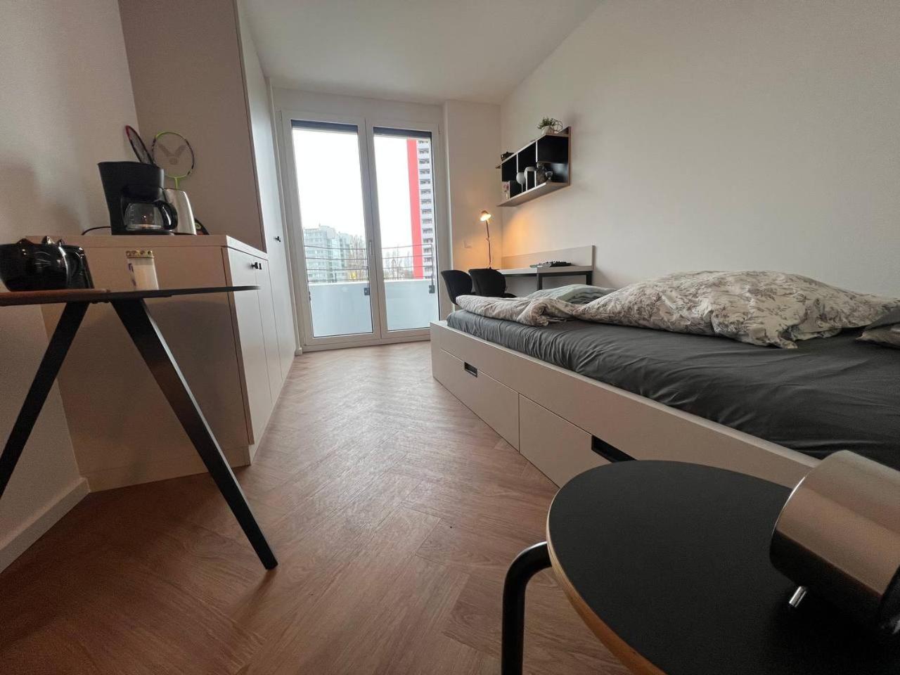 Cozy Apartment in Spandau Rauchstr with Garden View