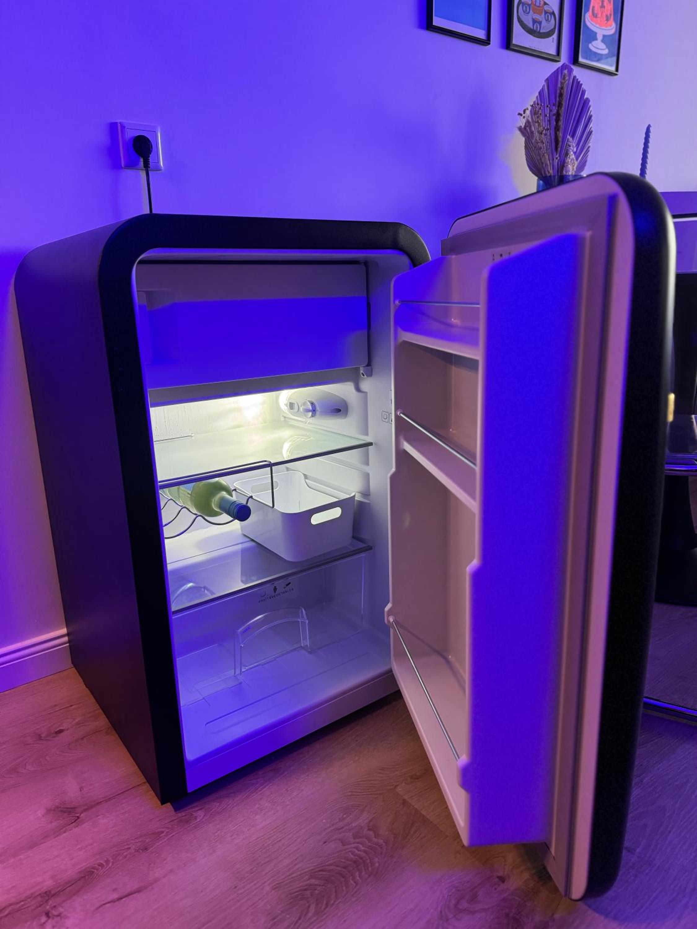 CuxHeaven - modernes Studio-Apartment direkt am Meer mit Pool, Sauna und Massage