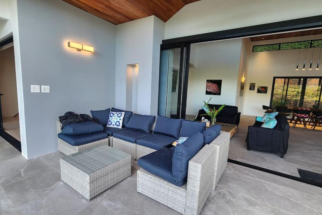 Cava Vista Villa