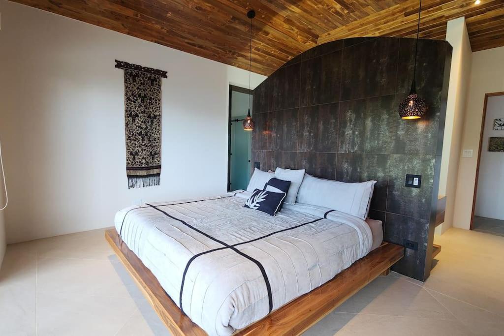 Cava Vista Villa