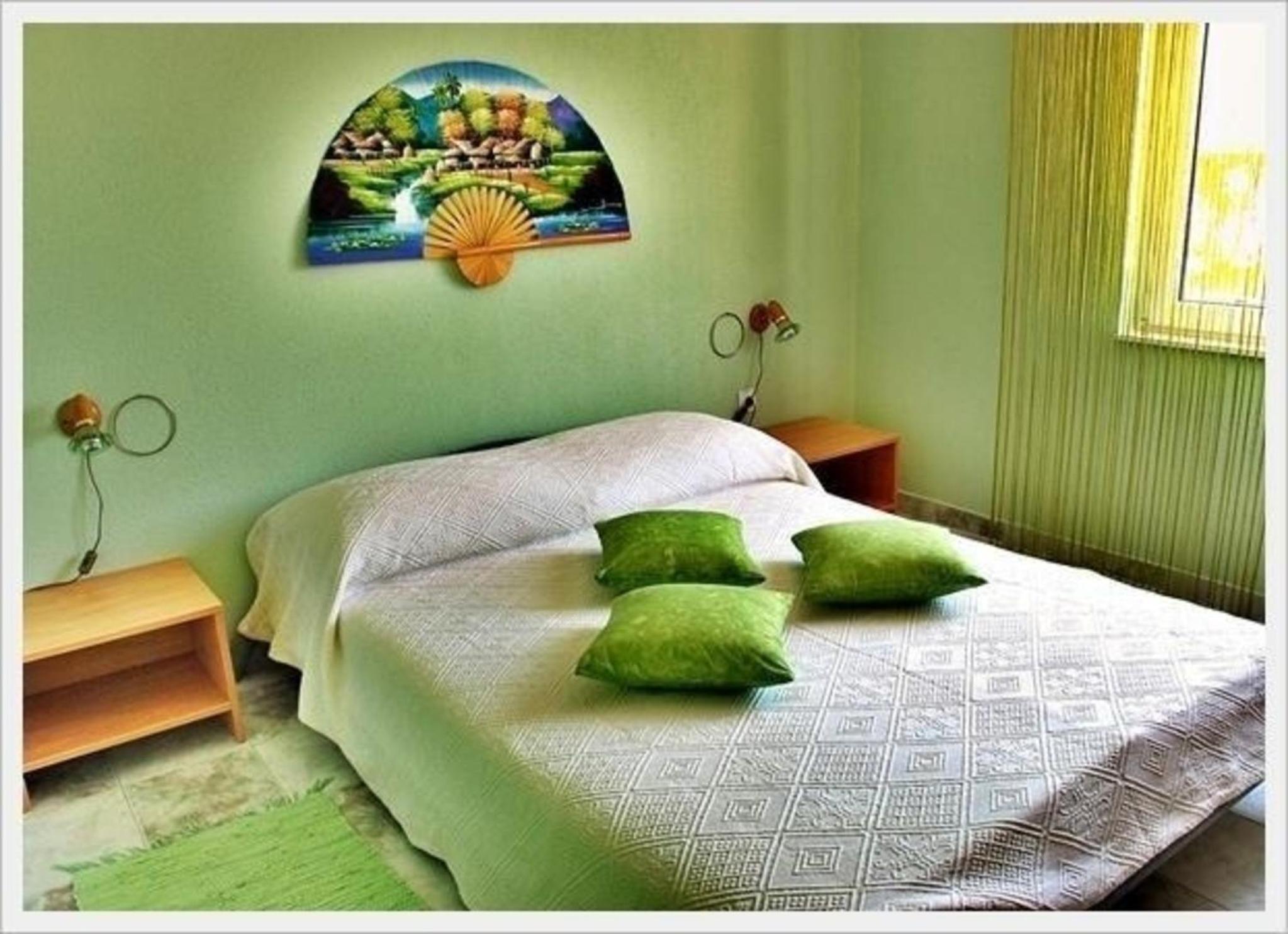 Ferienwohnung Mit Terrasse Und Grill view 2