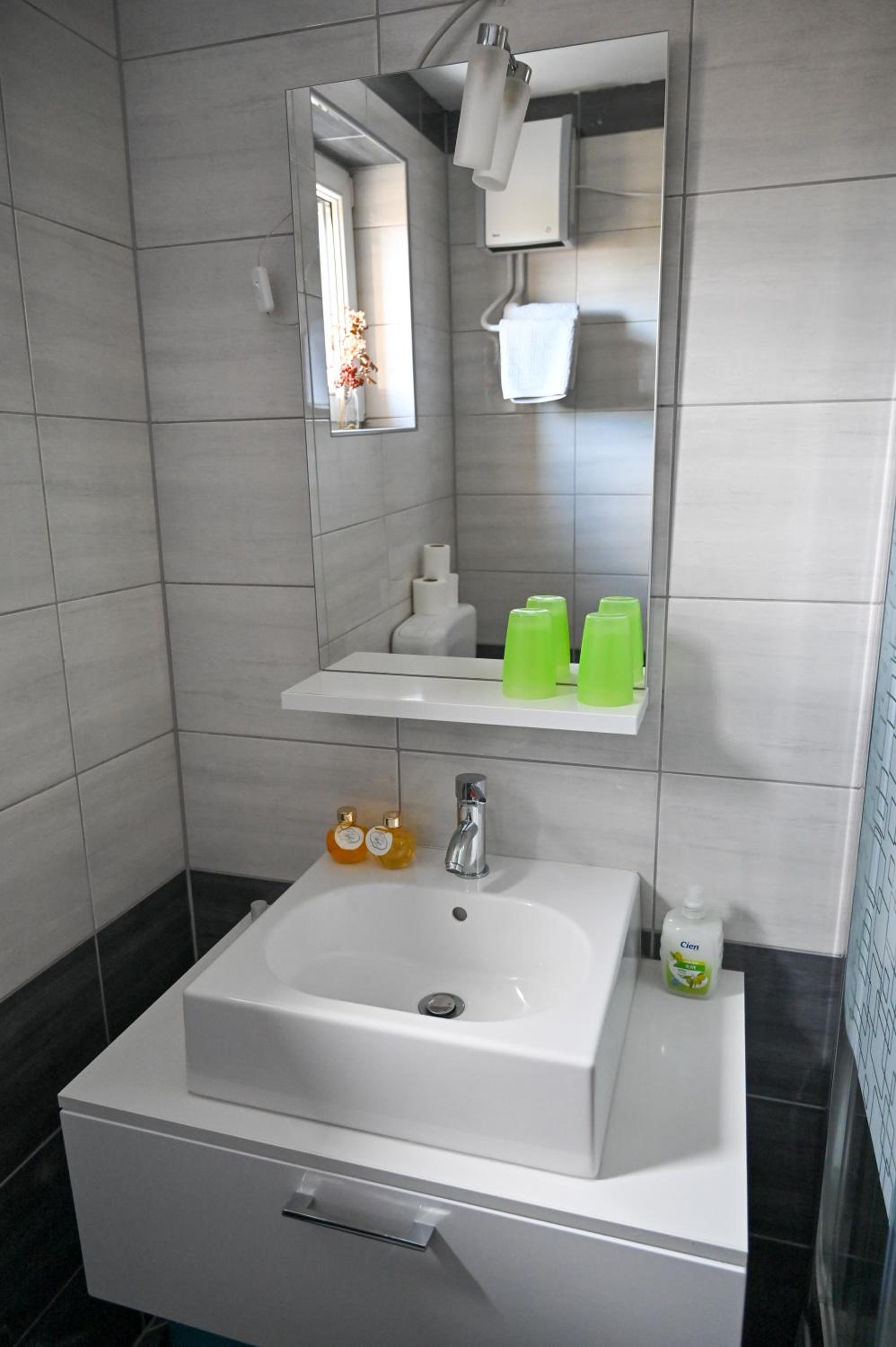 Apartman Lena