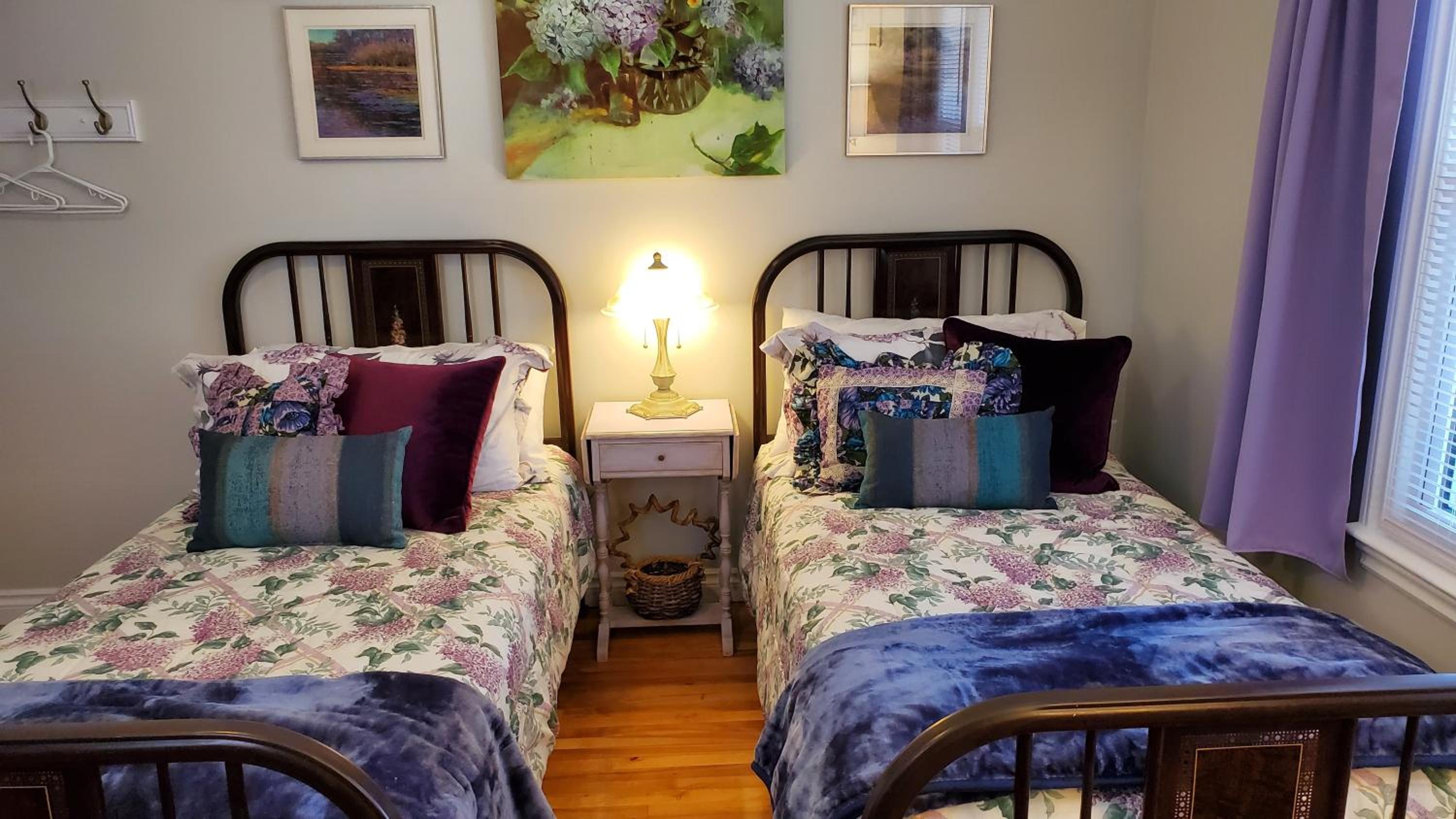 Glorious Gardens Bed and Breakfast
