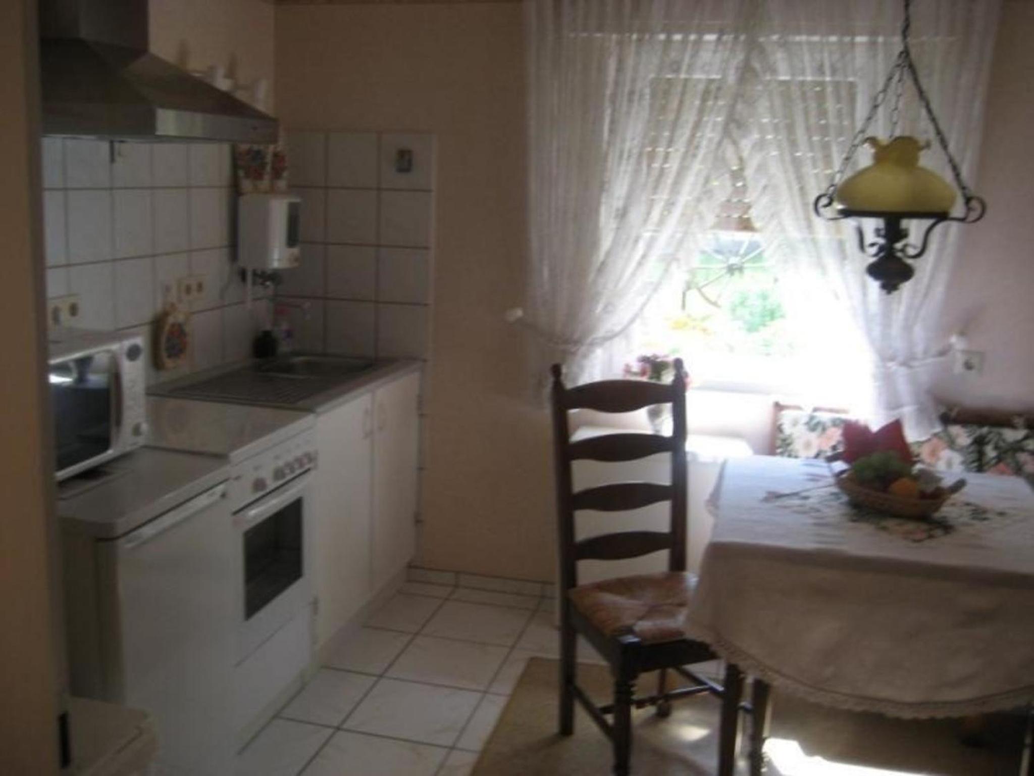 Große Ferienwohnung Mit Balkon Und Garten