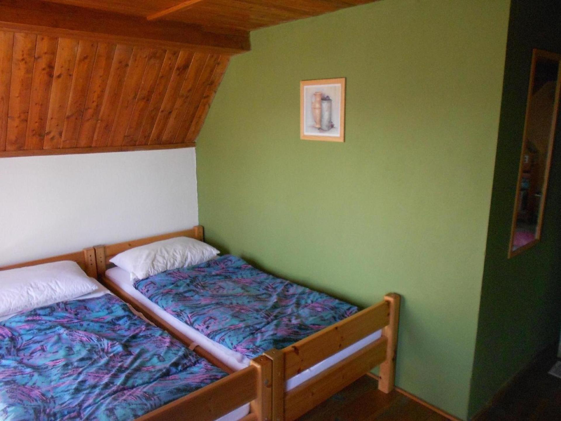 Haus in Kovárov mit Terrasse, Grill und Garten