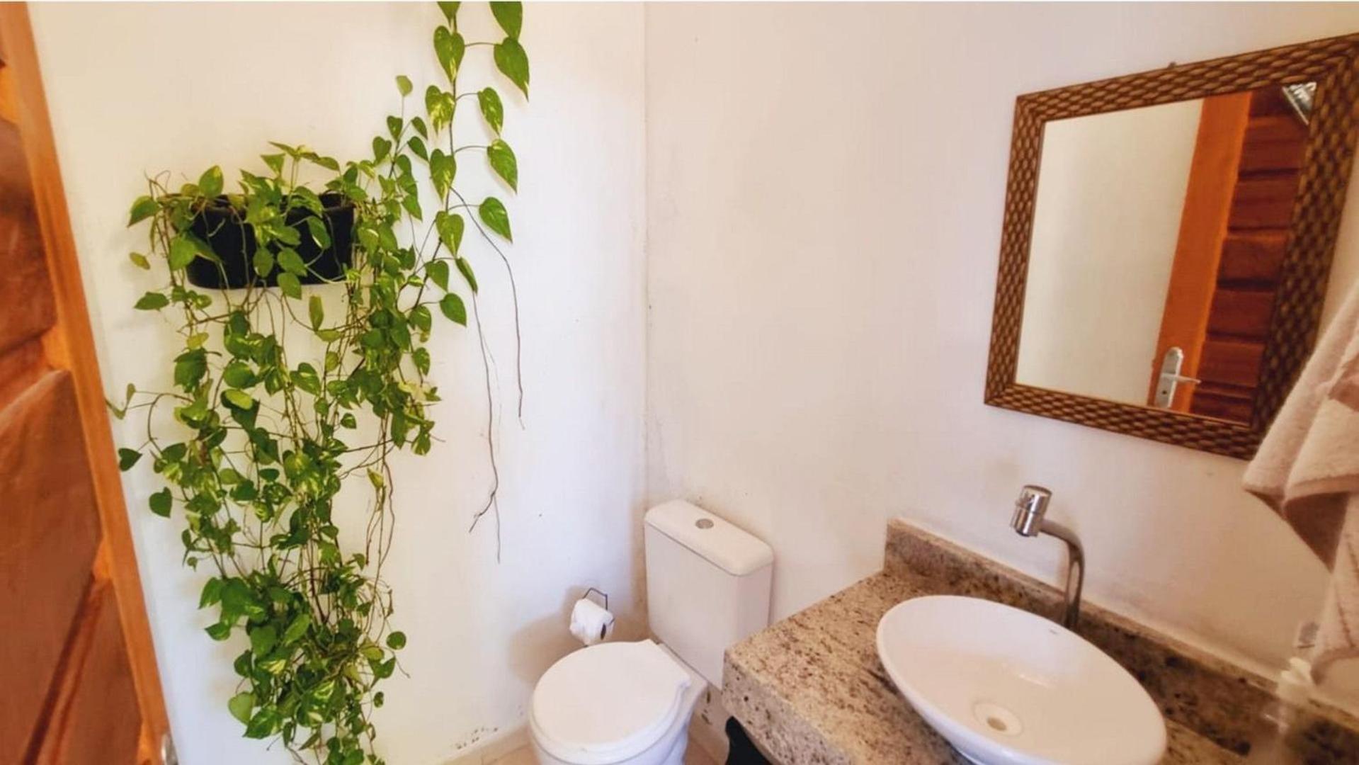 House with Pool and 4 Bedrooms in Porto Seguro