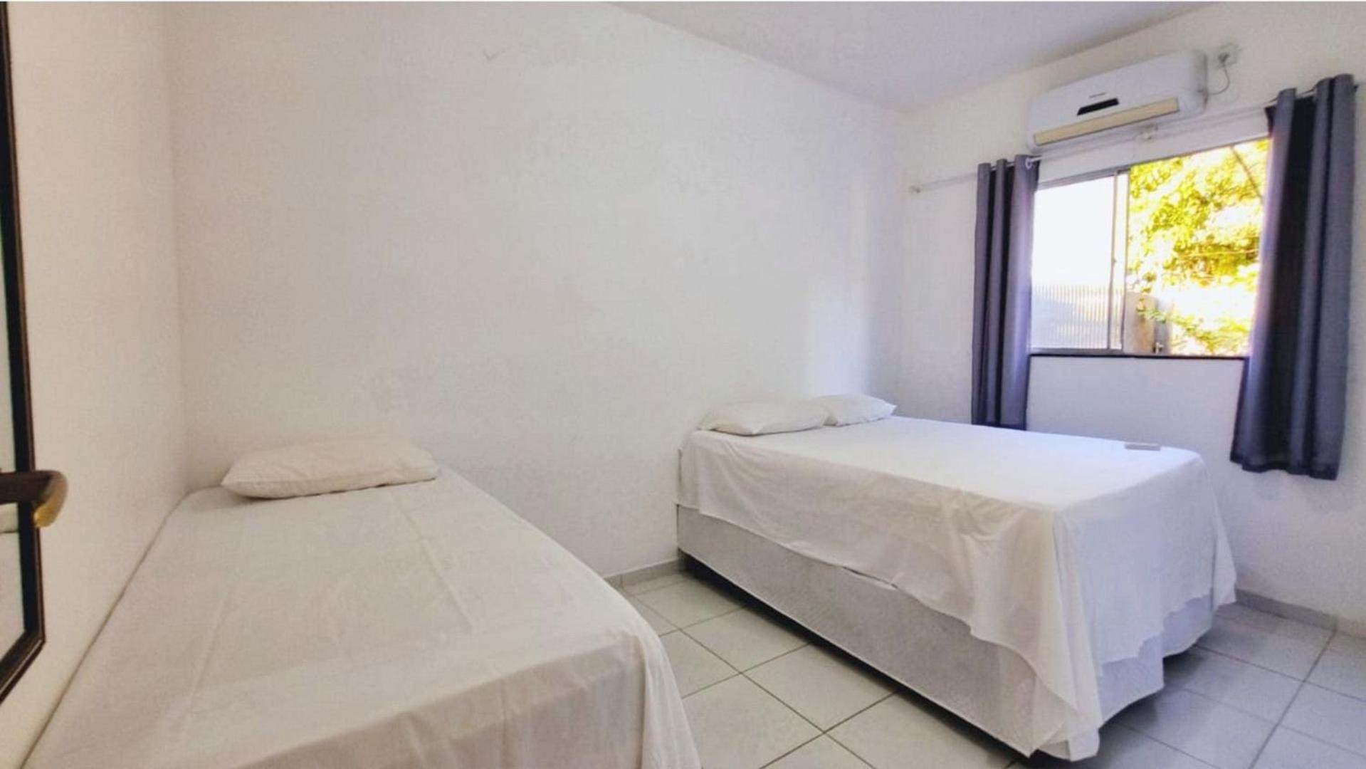 House with Pool and 4 Bedrooms in Porto Seguro