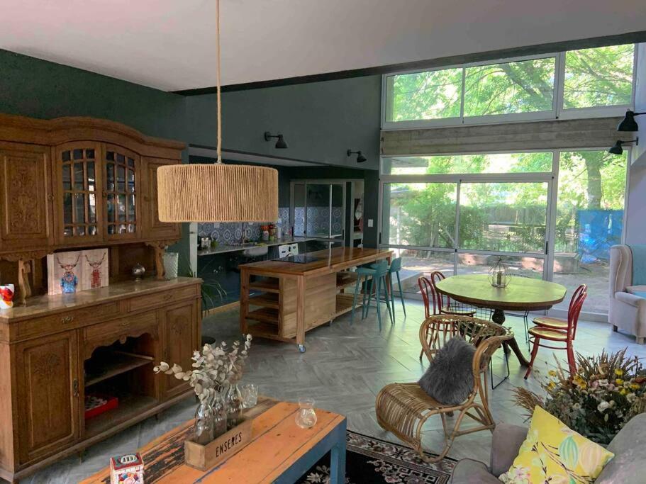 Loft moderno en medio del bosque