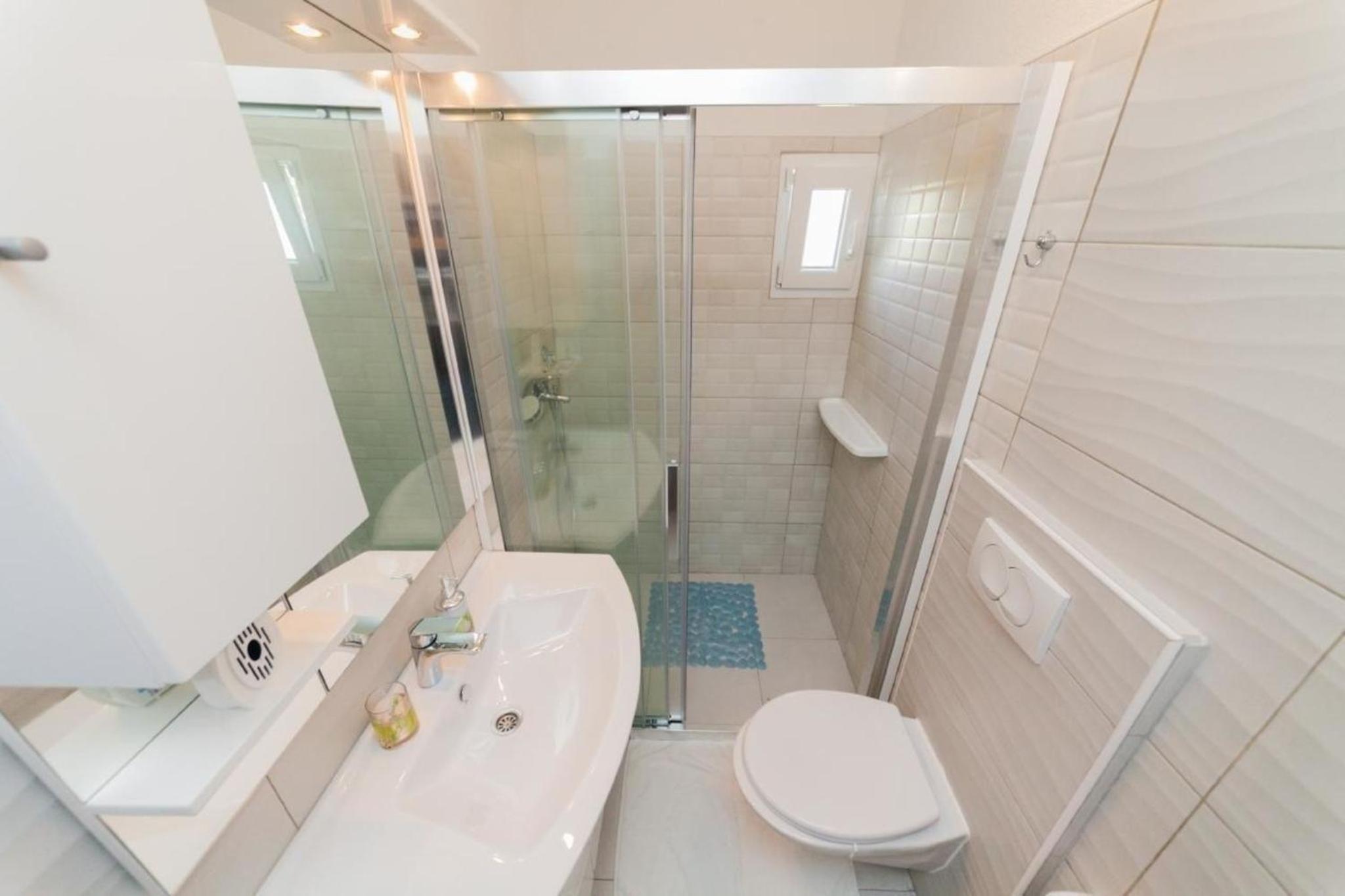 Wohnung in Rtina mit Garten, Terrasse und Grill view 5