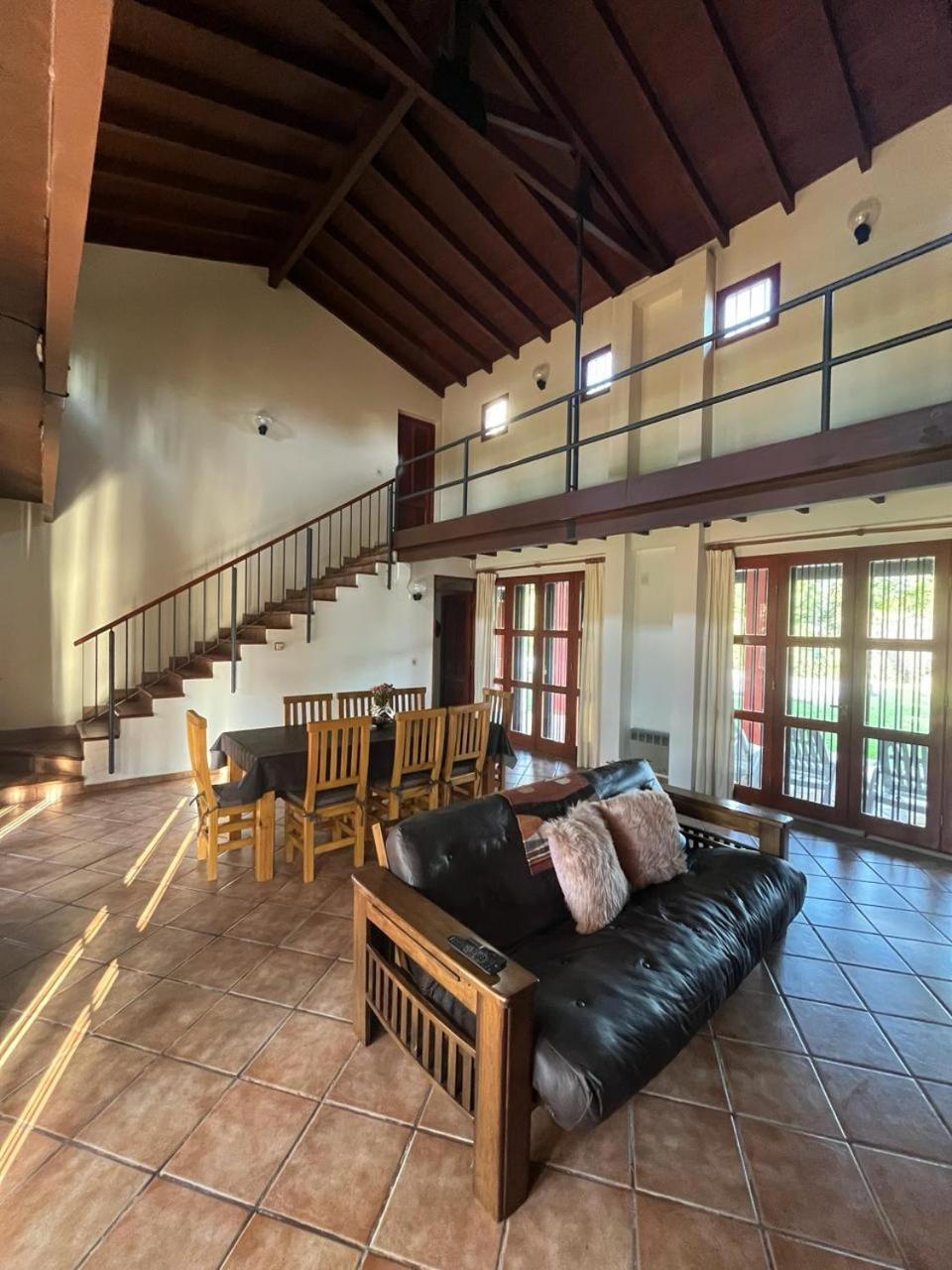 Casa Chacras de Coria con Pileta