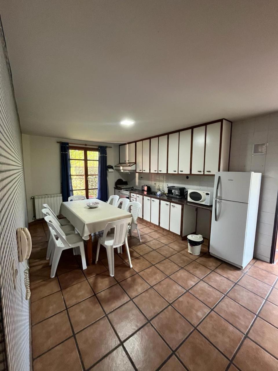 Casa Chacras de Coria con Pileta