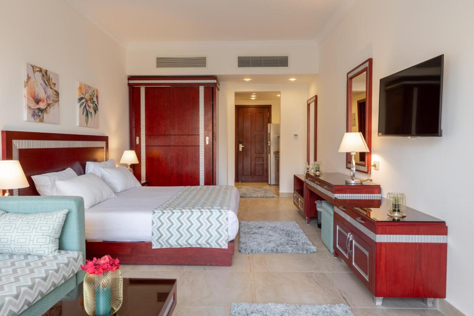 Oyster Bay Beach Suites