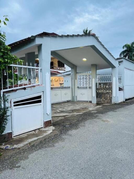 Acogedor apartamento en playa Las Ballenas