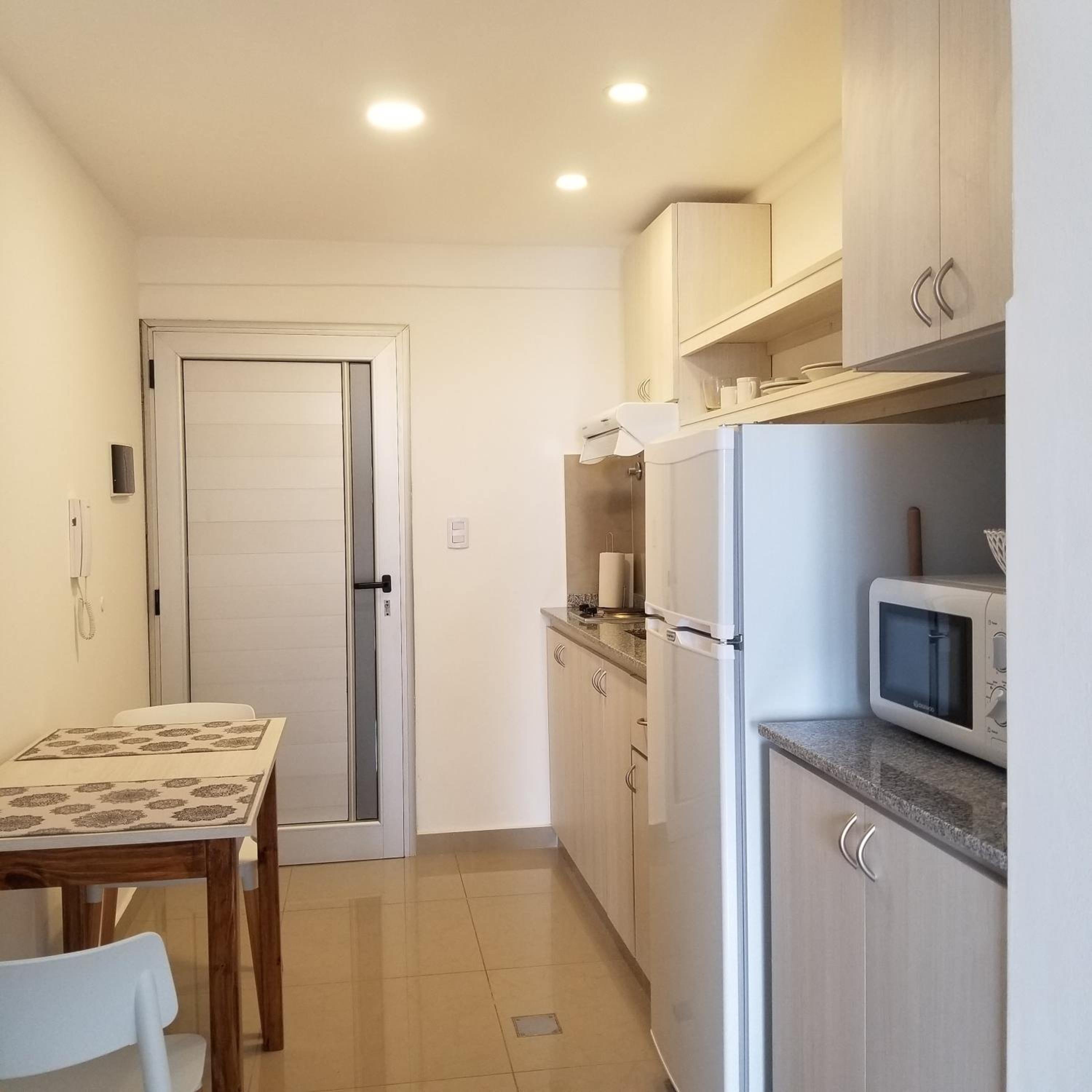 DELFINA suites 3A