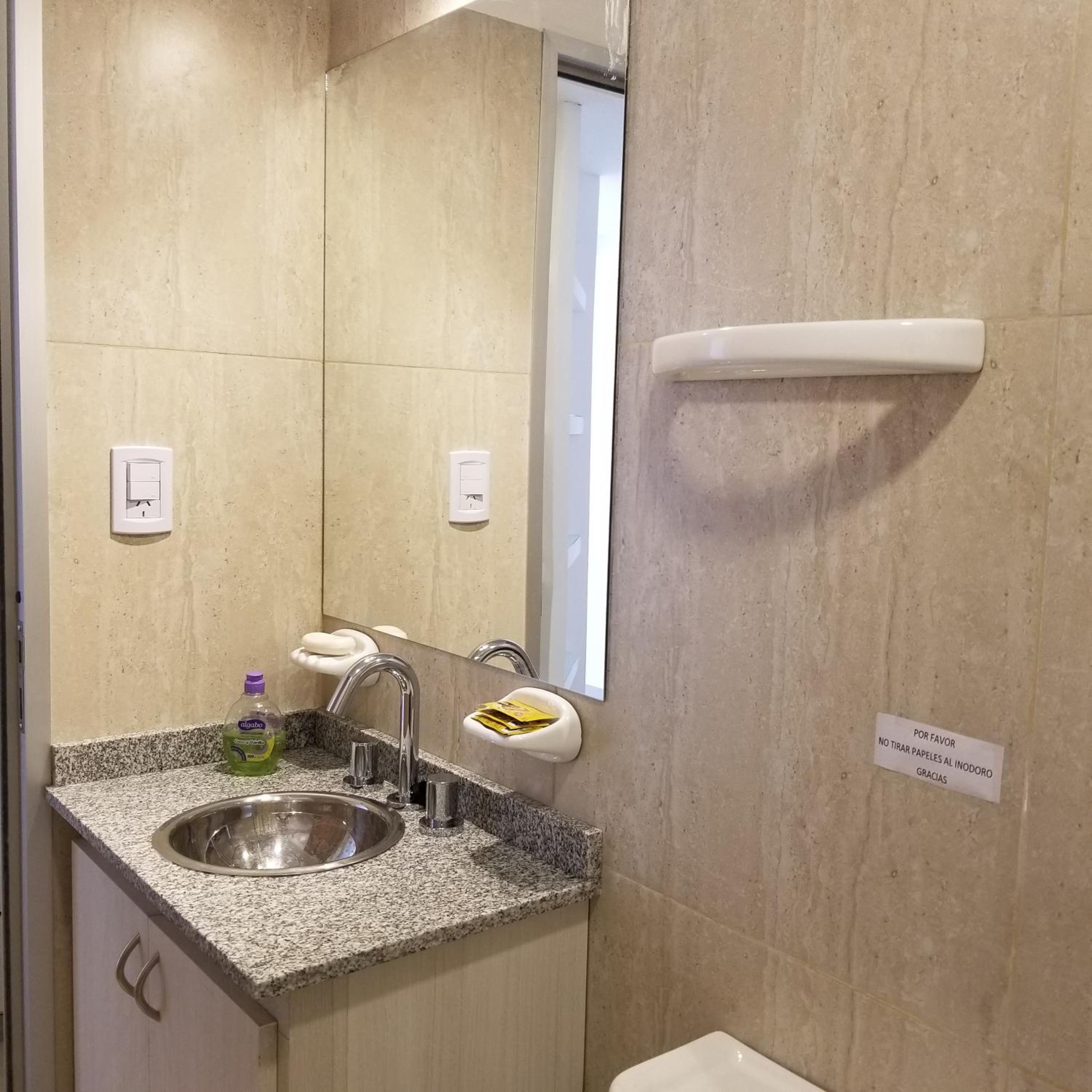 DELFINA suites 3A