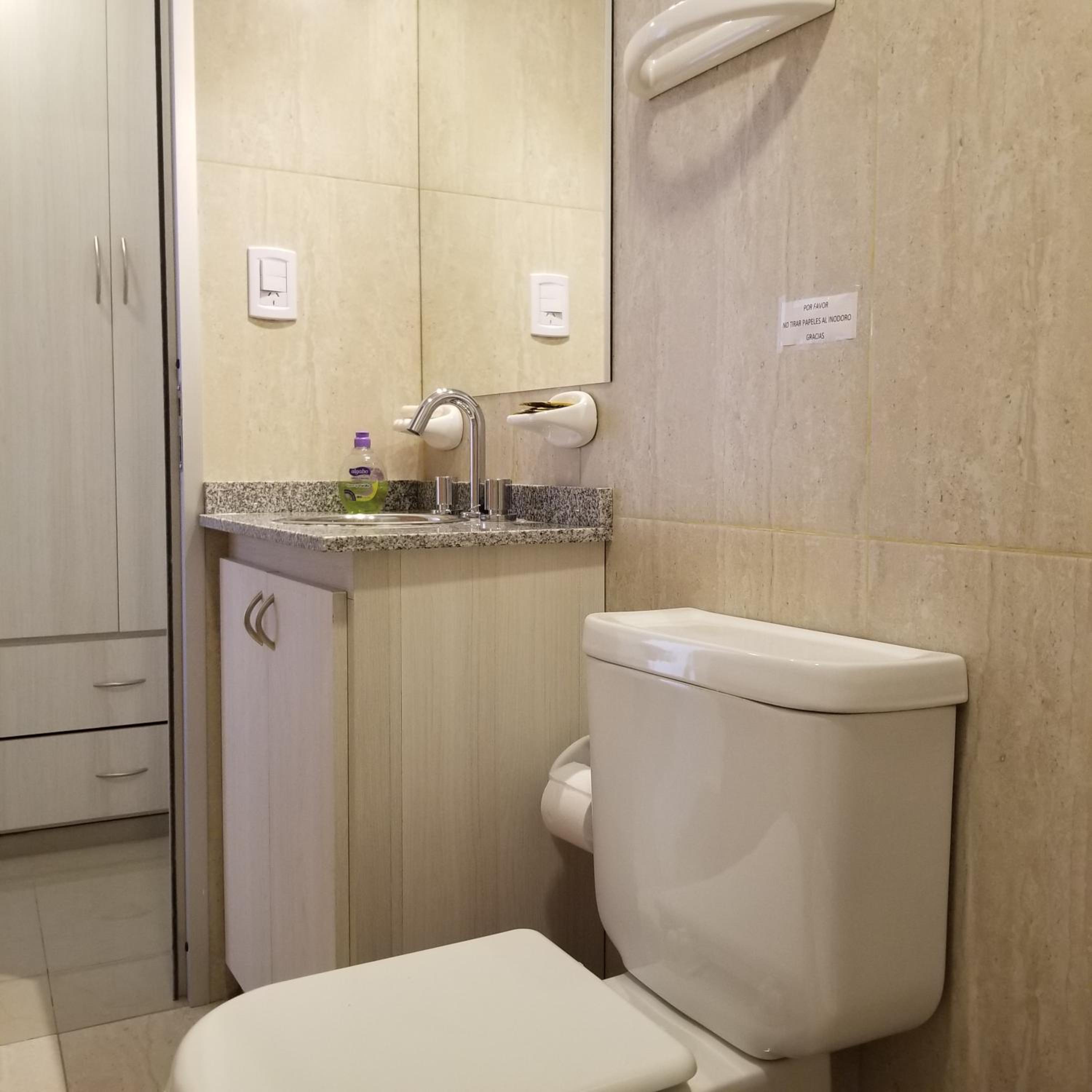 DELFINA suites 3A