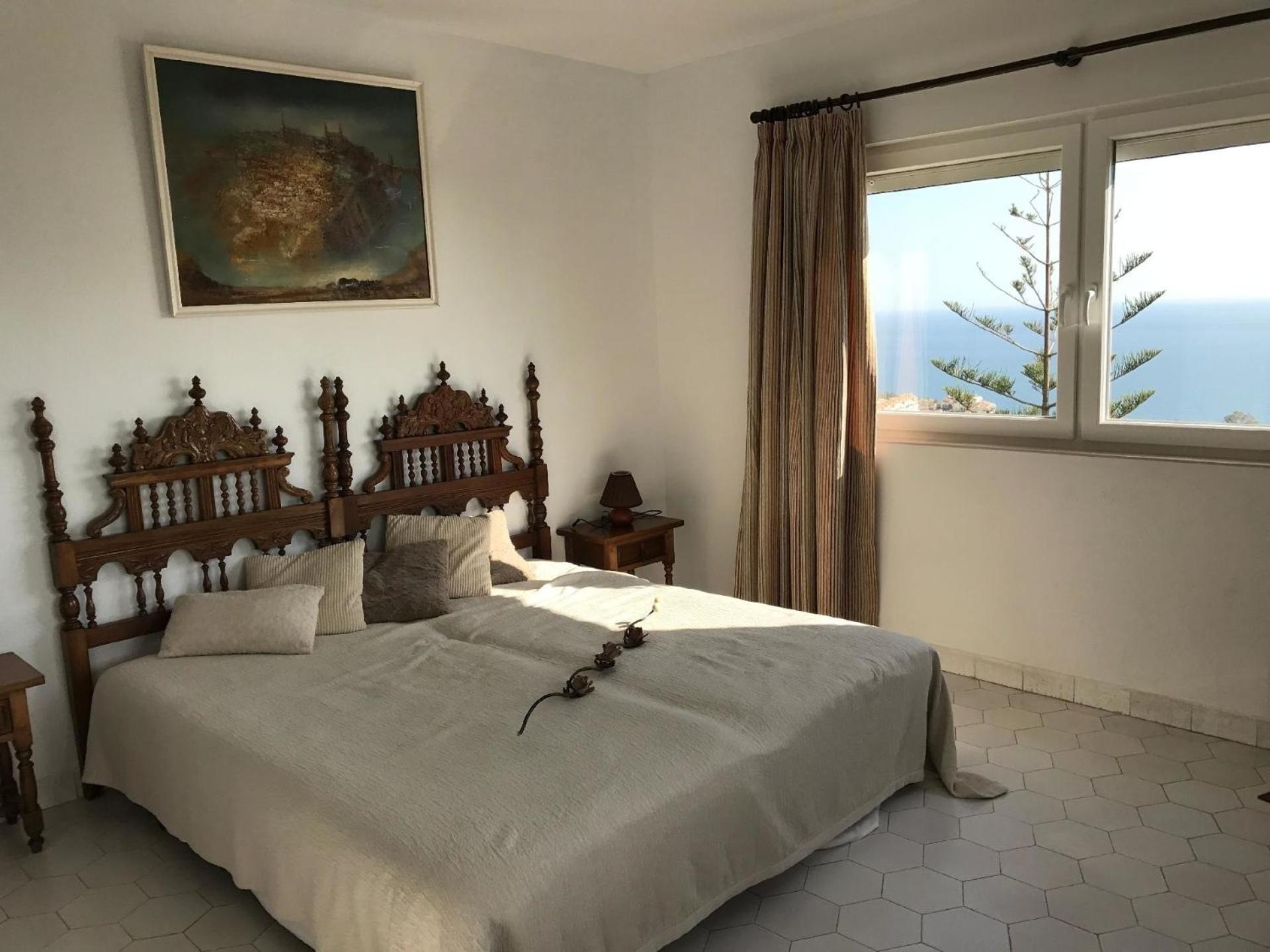 Sonnige Villa Bella Vista mit fantastischem Panoramablick und privaten Pool, exklusive Lage