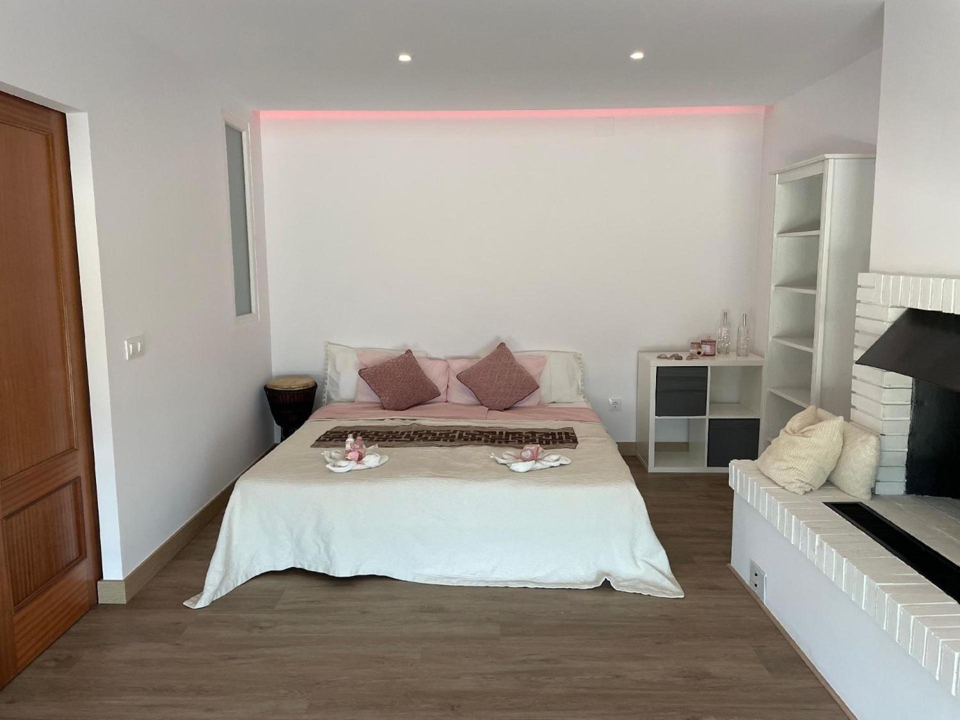 Sonnige Villa Bella Vista mit fantastischem Panoramablick und privaten Pool, exklusive Lage