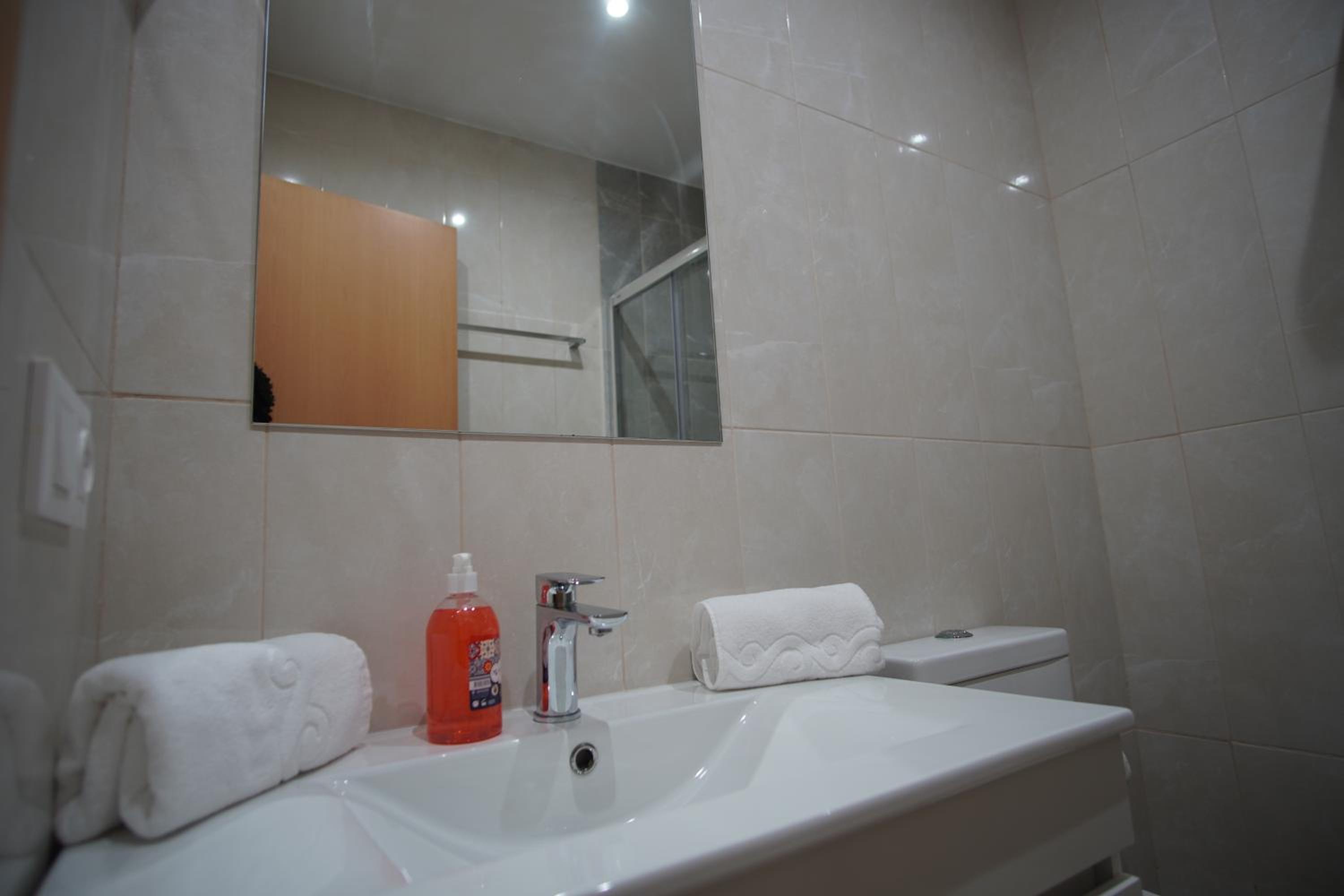 Geams Sal Suite