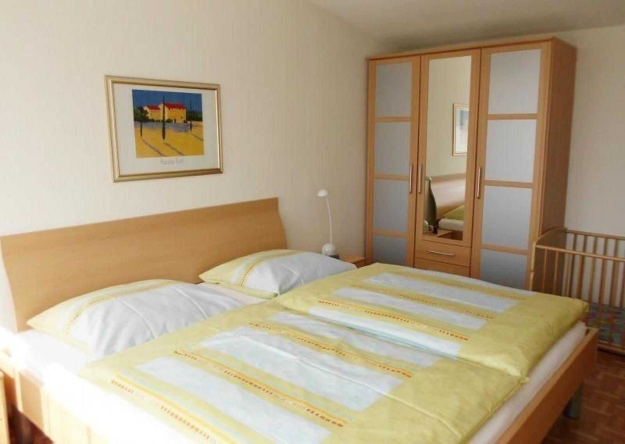 Großzügige Wohnung Mit Bergblick Im Haus Hopfe