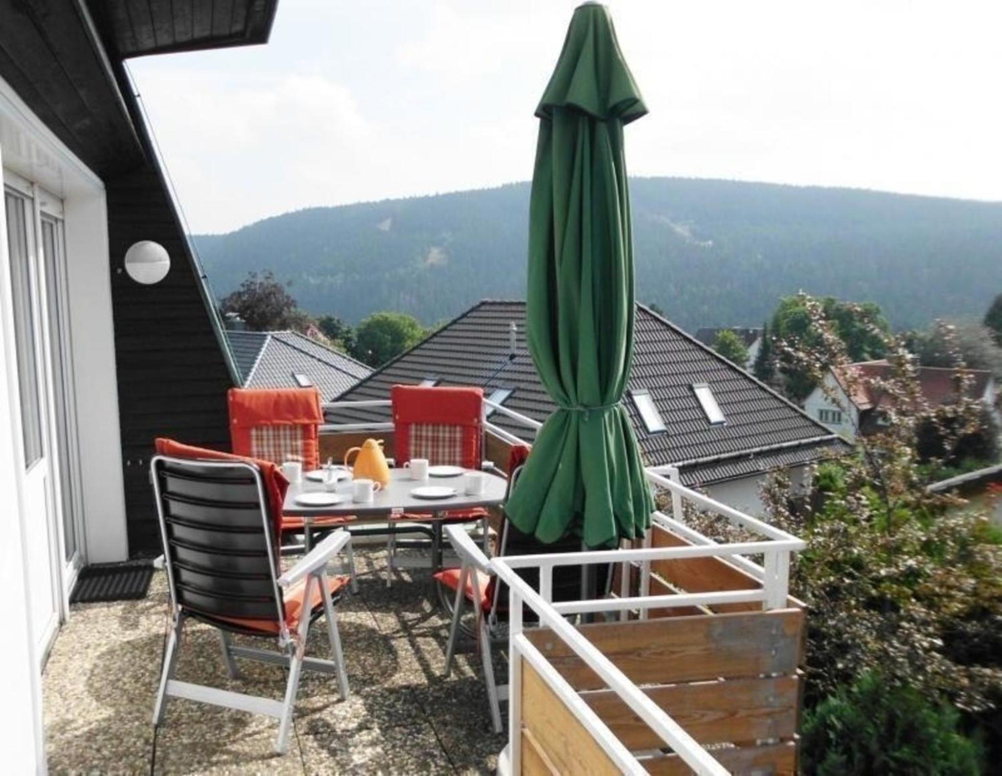 Großzügige Wohnung Mit Bergblick Im Haus Hopfe