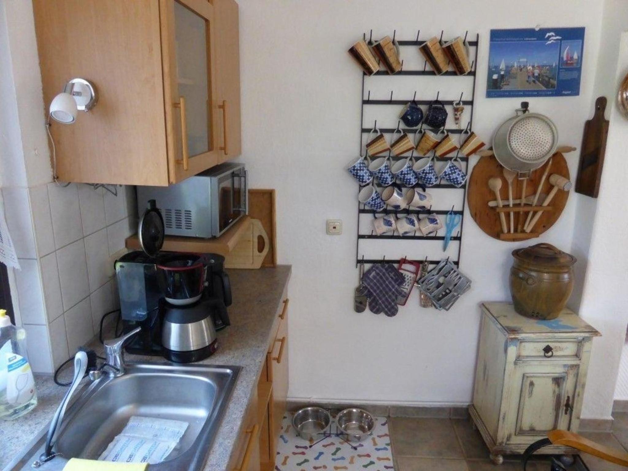 Behagliches Ferienhaus Mit Garten Und Terrasse