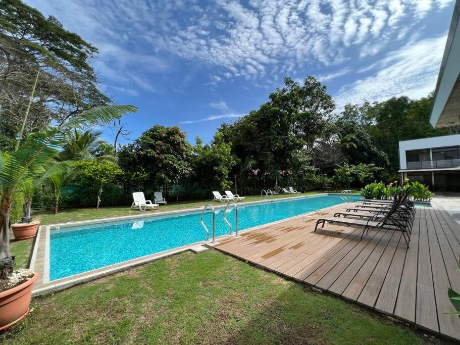 Jaco Oasis Beach House