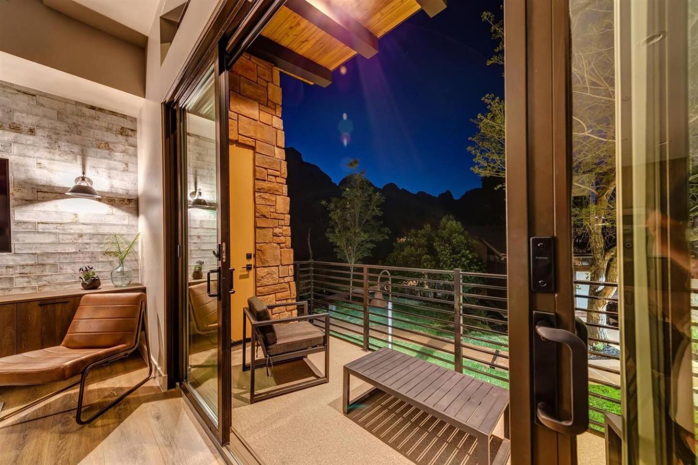 LaFave Luxury Rentals at Zion