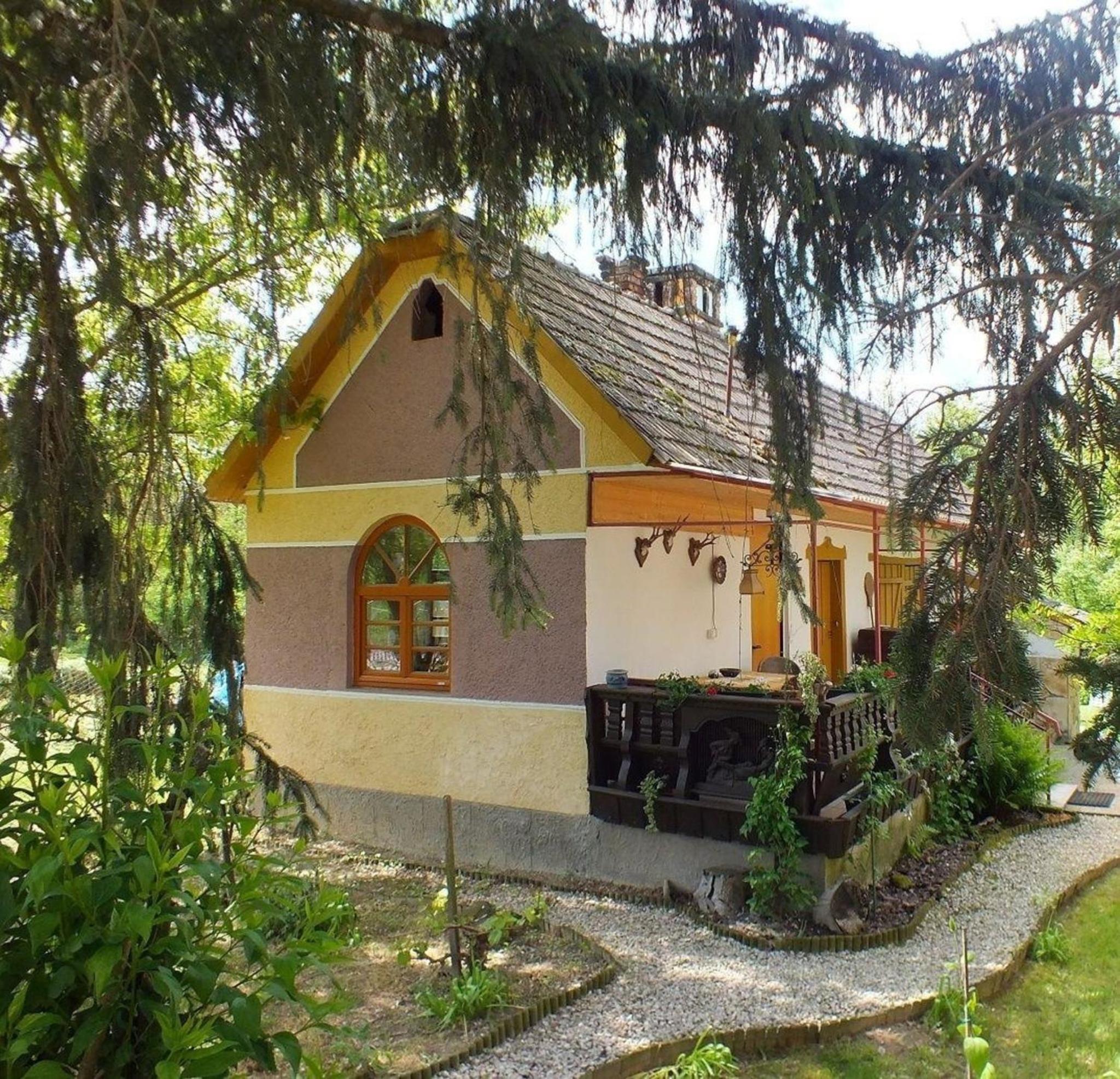 Photo 18