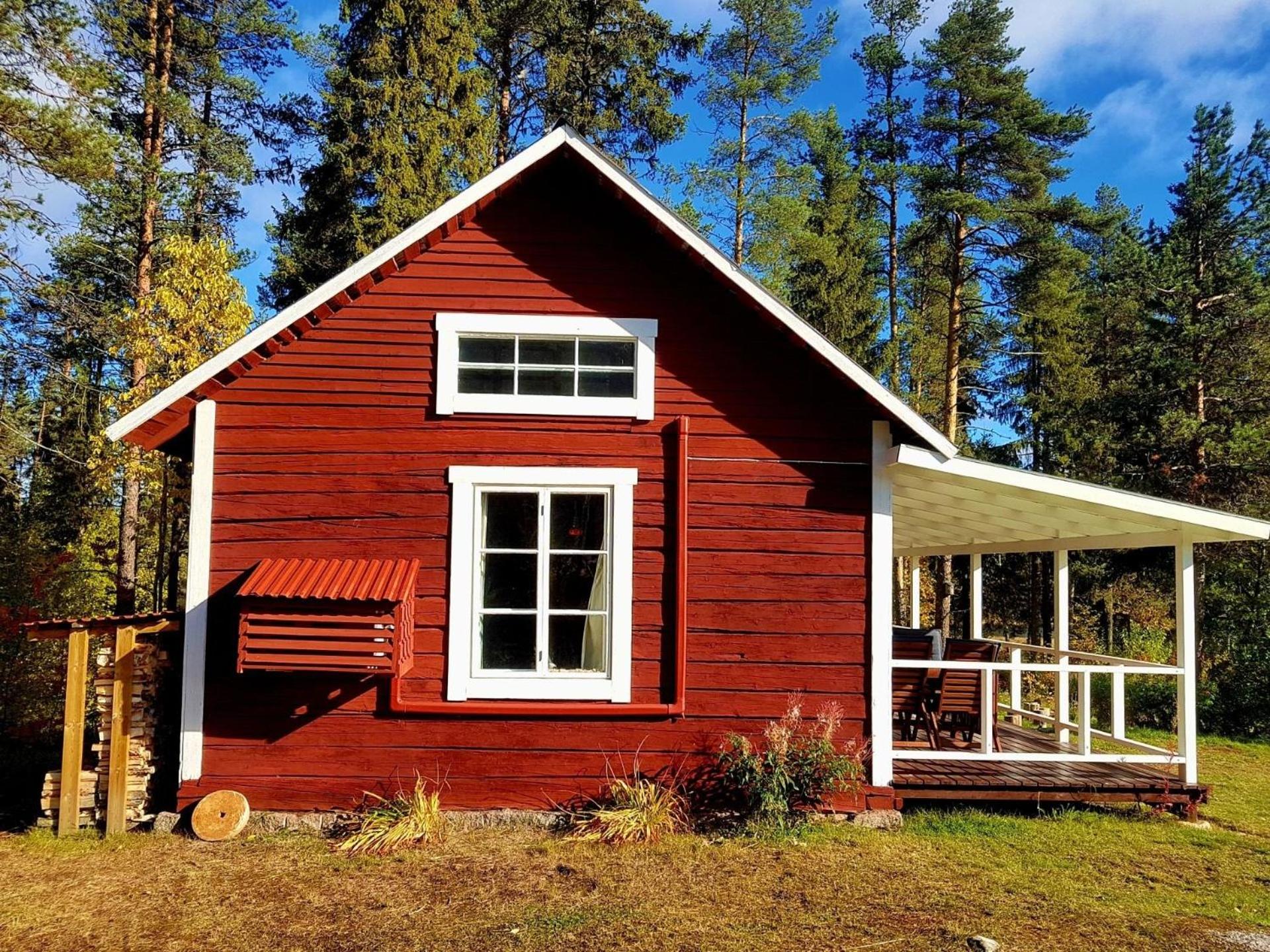 Charmantes Ferienhaus in der Wildnis Lapplands view 2