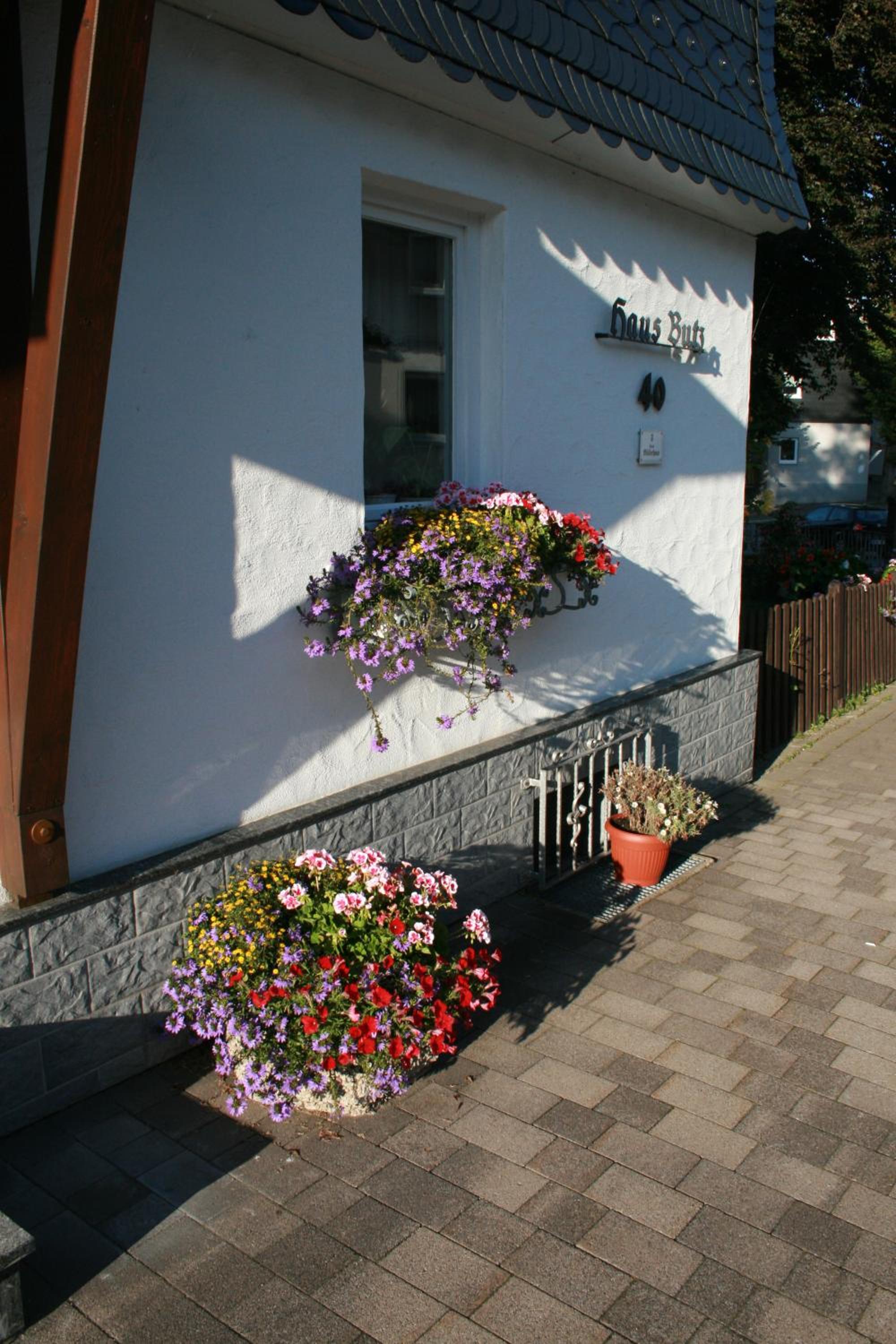 Photo 35